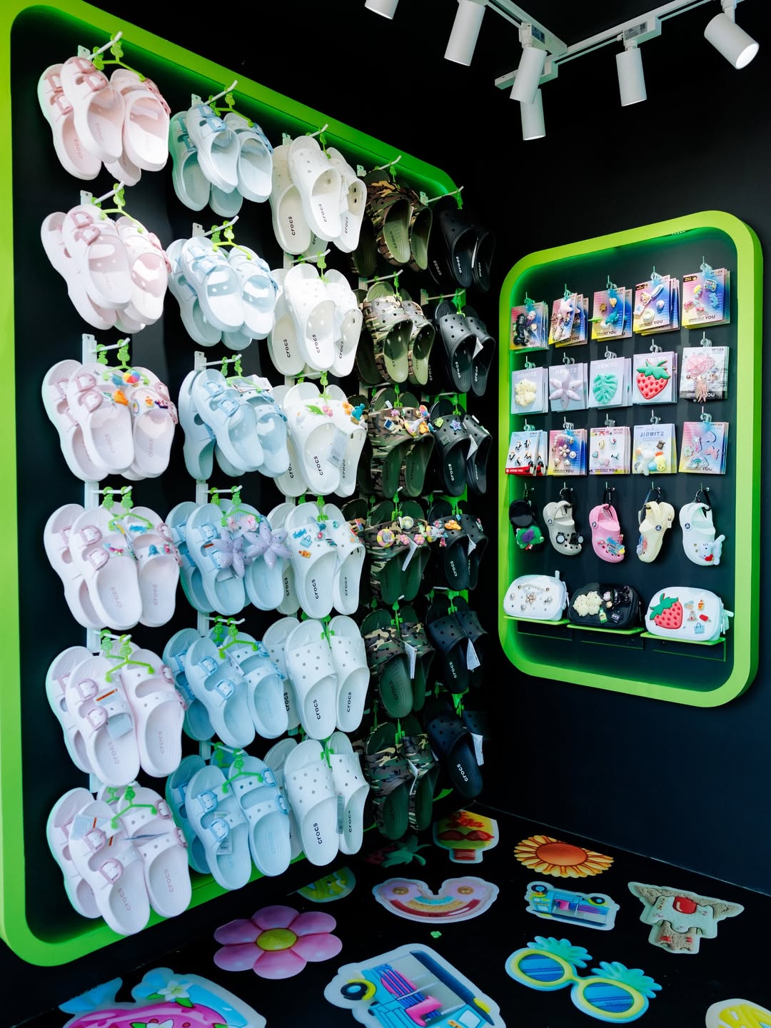 ฟอส - จิรัชพงศ์ ศรีแสง