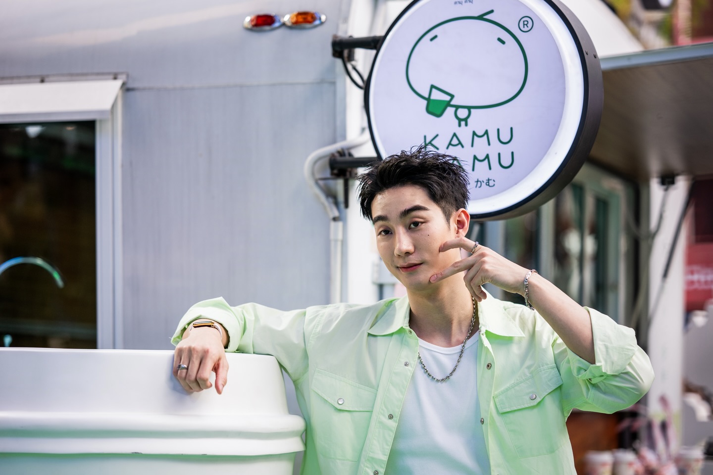 ฟอส - จิรัชพงศ์ ศรีแสง