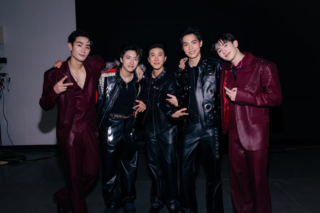 ฟอส - จิรัชพงศ์ ศรีแสง