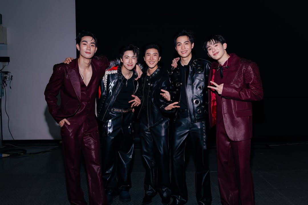 ฟอส - จิรัชพงศ์ ศรีแสง