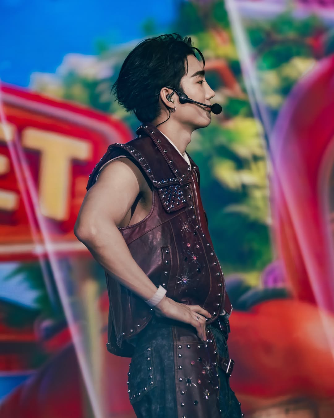 ฟอส - จิรัชพงศ์ ศรีแสง