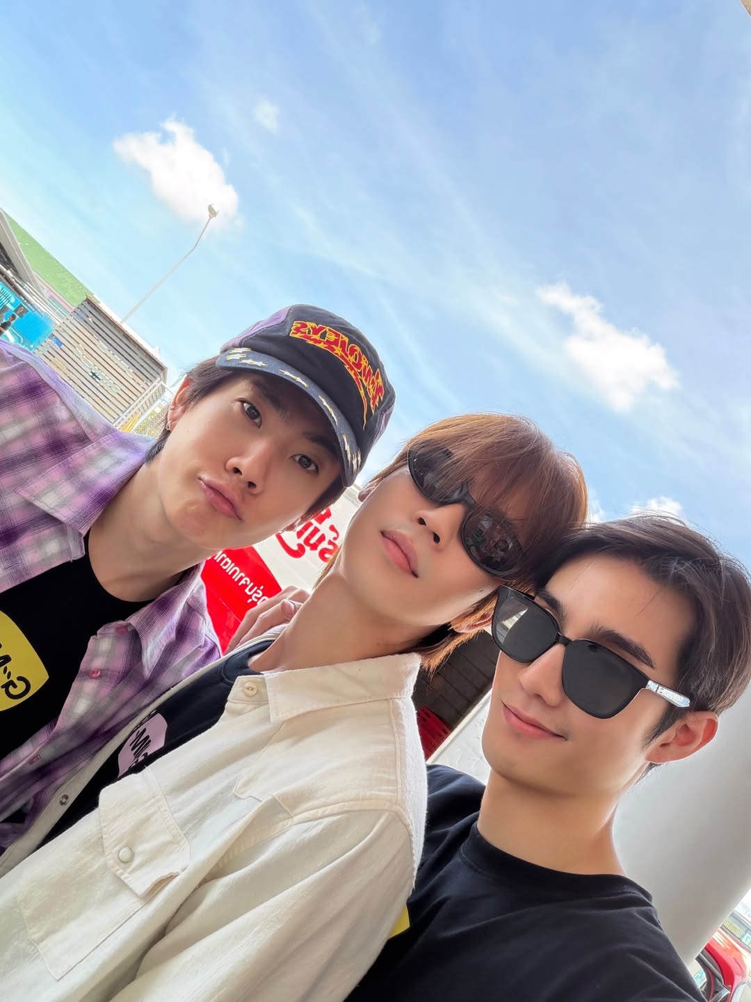 ฟอส - จิรัชพงศ์ ศรีแสง