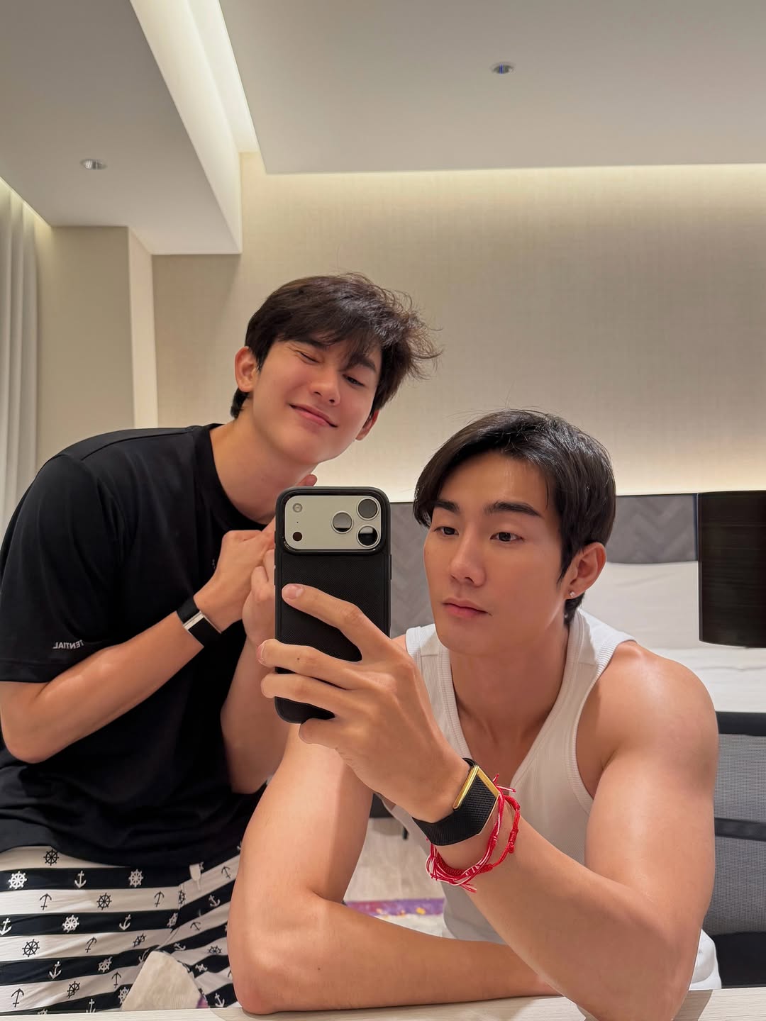 ฟอส - จิรัชพงศ์ ศรีแสง