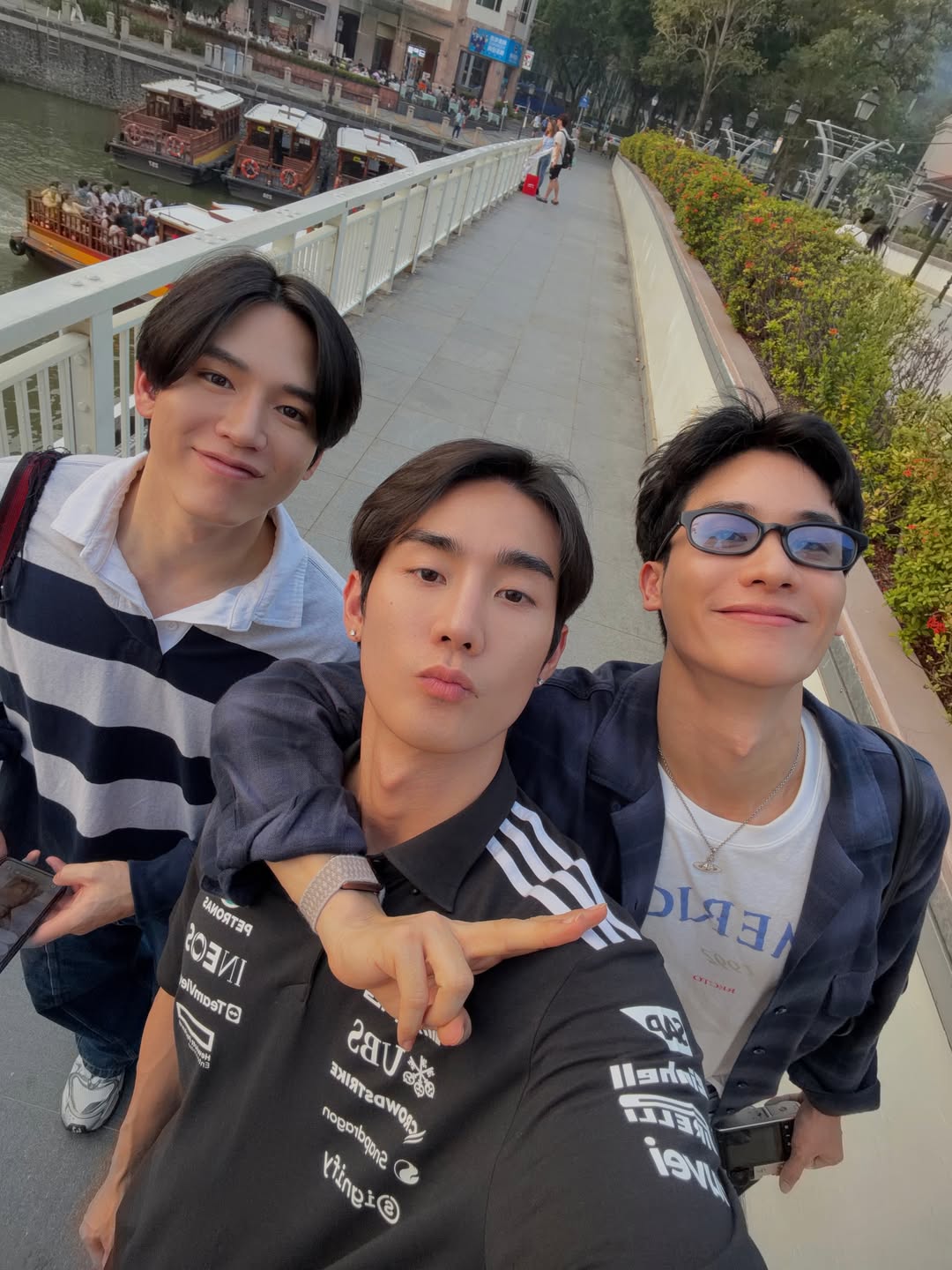 ฟอส - จิรัชพงศ์ ศรีแสง