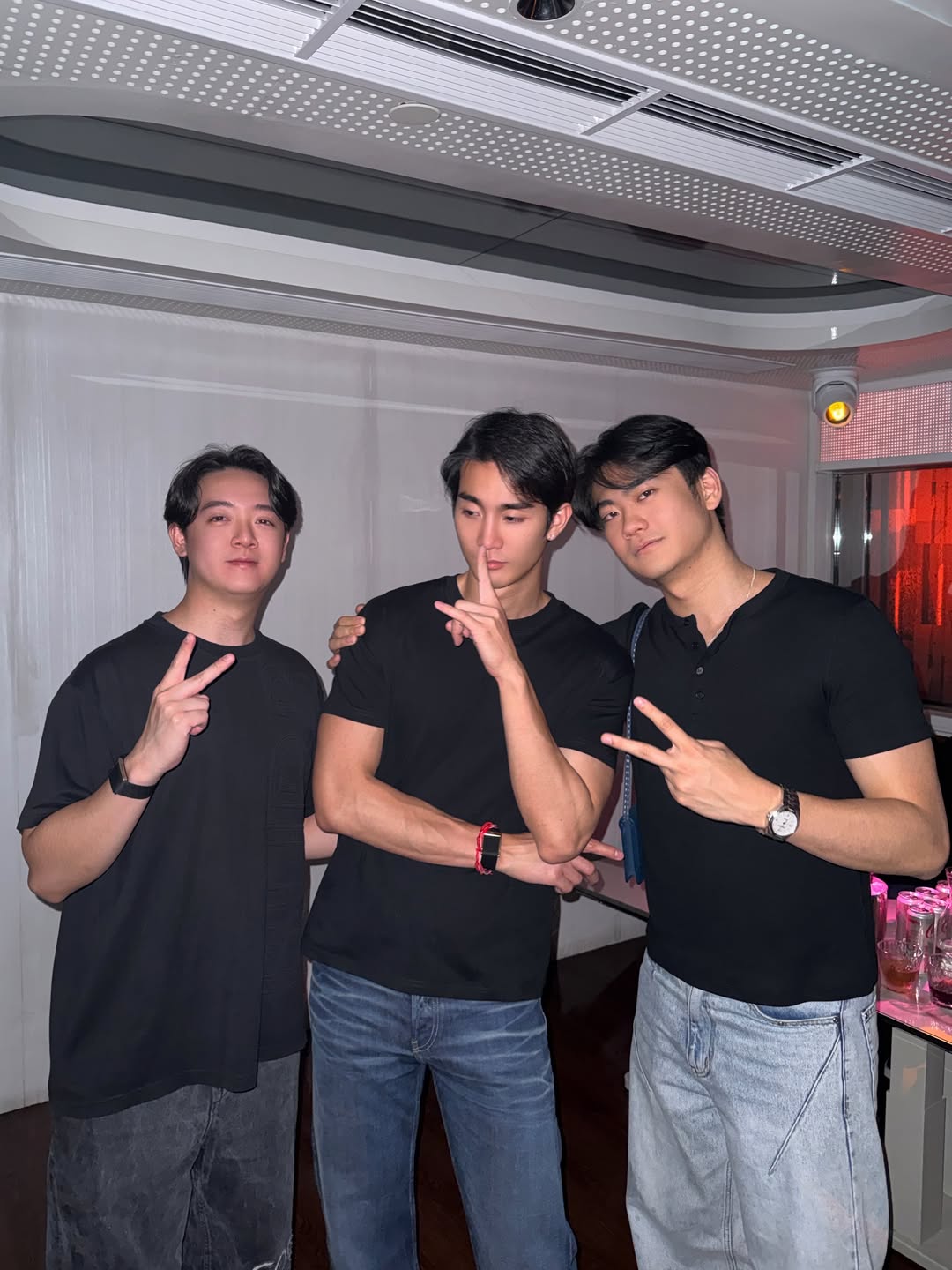 ฟอส - จิรัชพงศ์ ศรีแสง