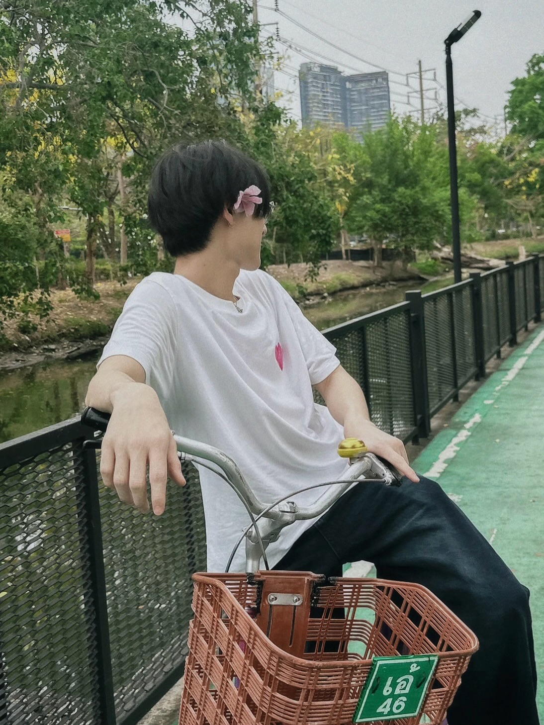 แฟรงค์ - ธนัตถ์ศรันย์ ซำทองไหล