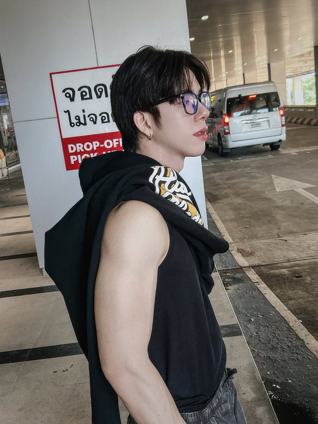 แฟรงค์ - ธนัตถ์ศรันย์ ซำทองไหล