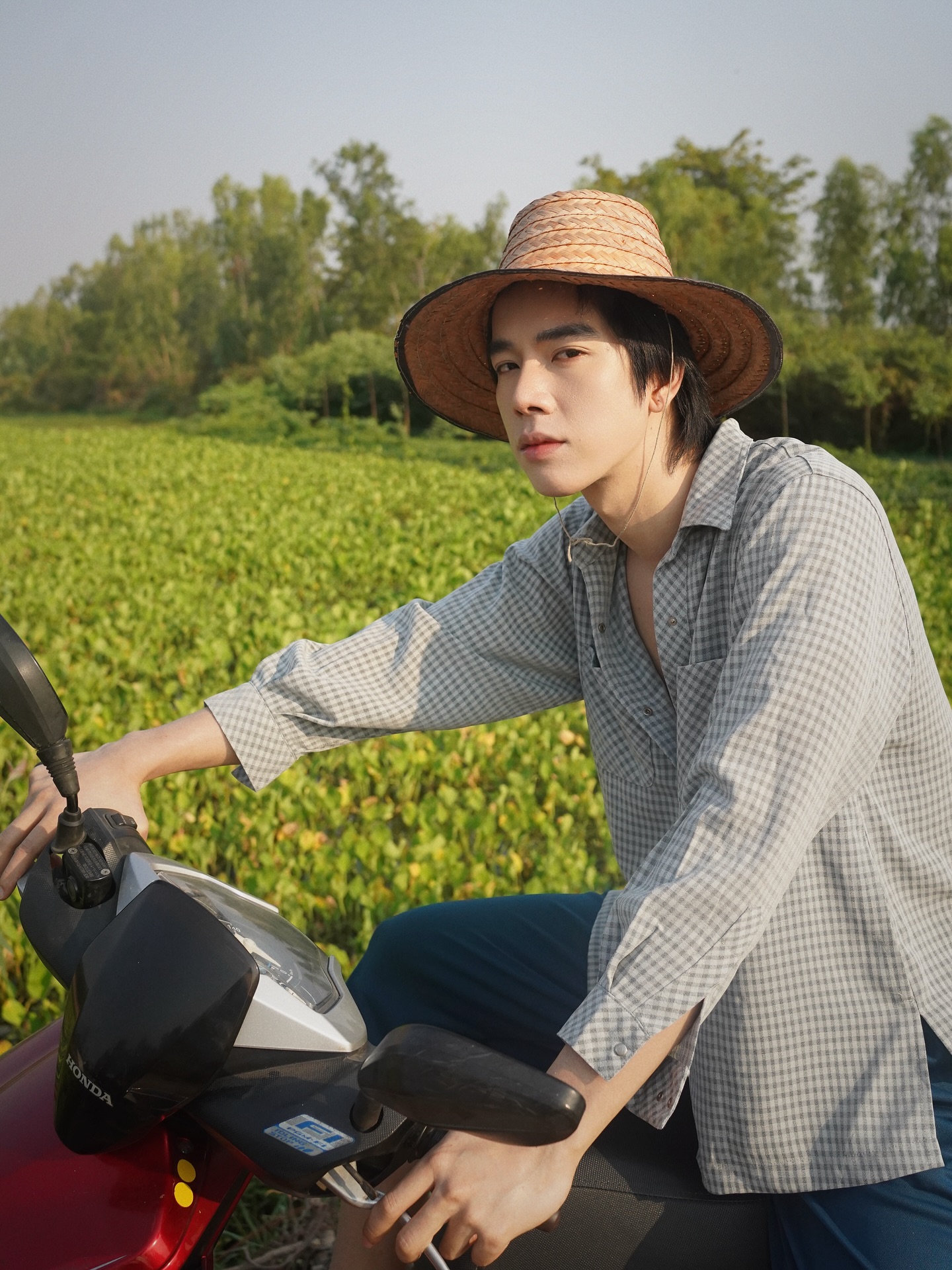 แฟรงค์ - ธนัตถ์ศรันย์ ซำทองไหล