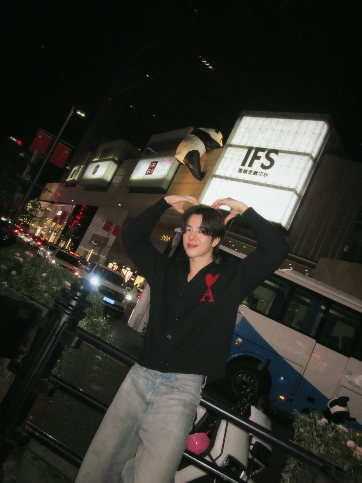 แฟรงค์ - ธนัตถ์ศรันย์ ซำทองไหล