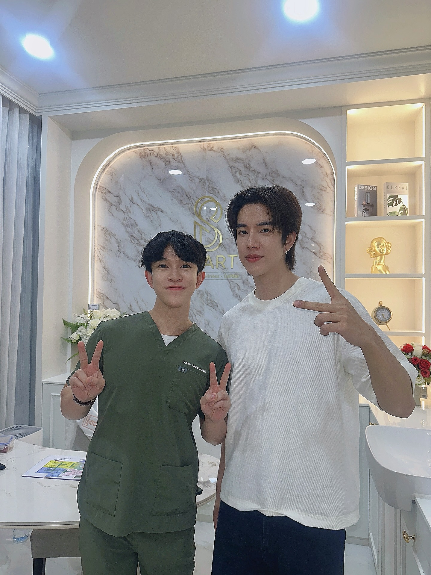 แฟรงค์ - ธนัตถ์ศรันย์ ซำทองไหล