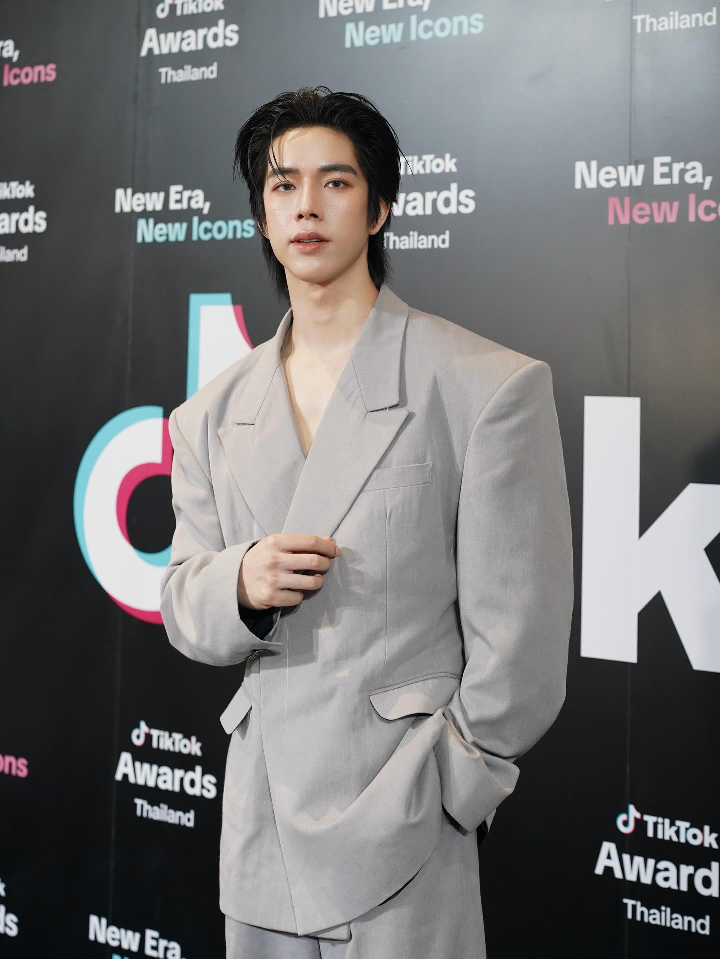 แฟรงค์ - ธนัตถ์ศรันย์ ซำทองไหล