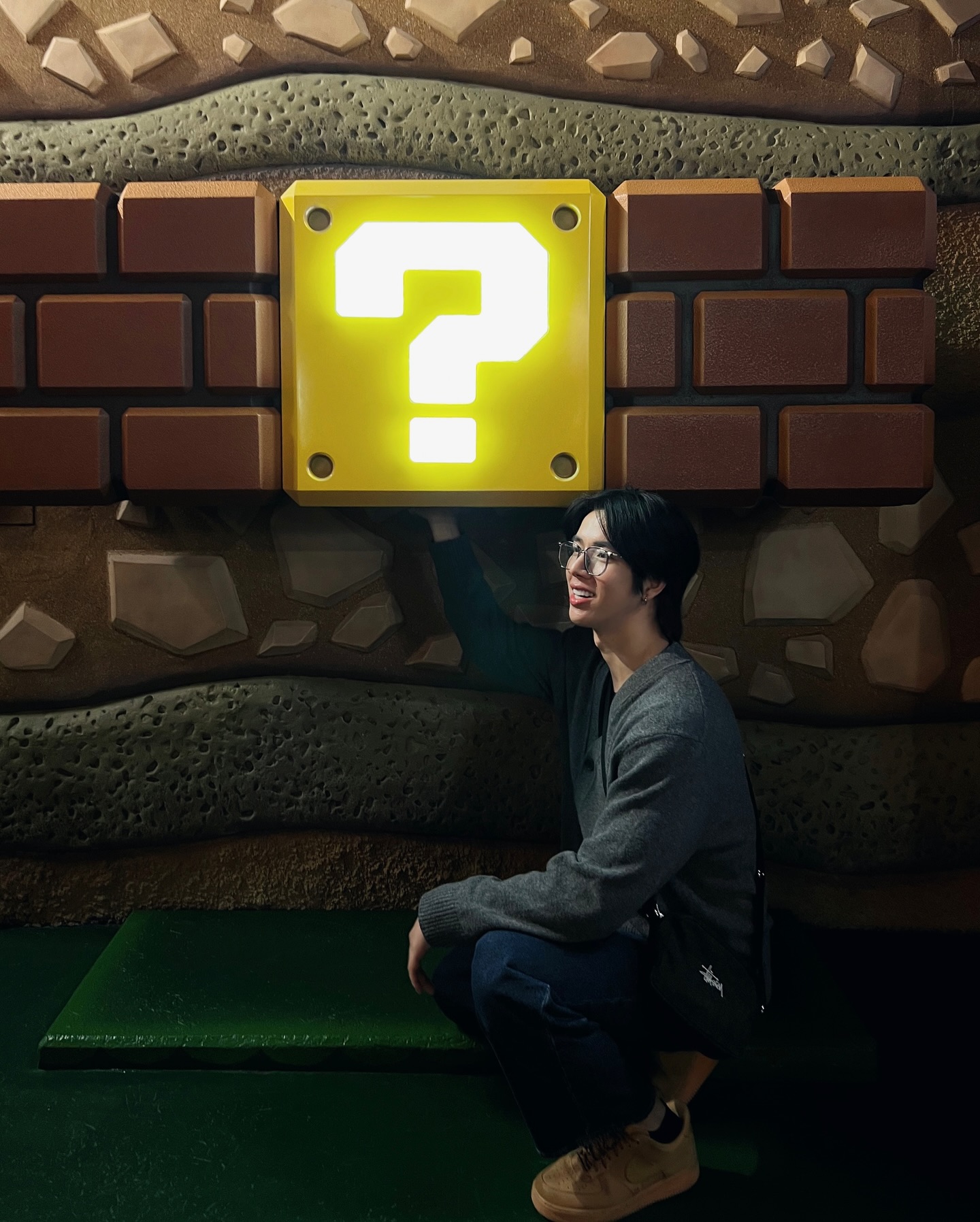 แฟรงค์ - ธนัตถ์ศรันย์ ซำทองไหล