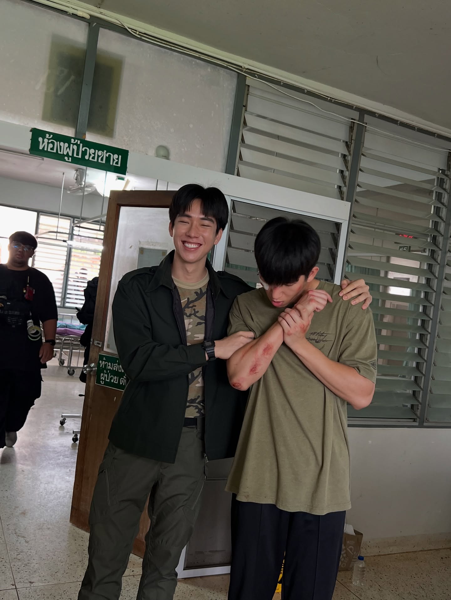 แฟรงค์ - ธนัตถ์ศรันย์ ซำทองไหล