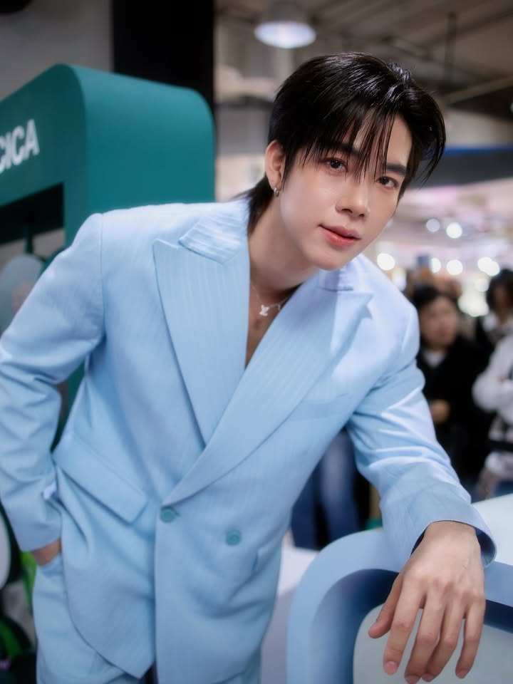 แฟรงค์ - ธนัตถ์ศรันย์ ซำทองไหล