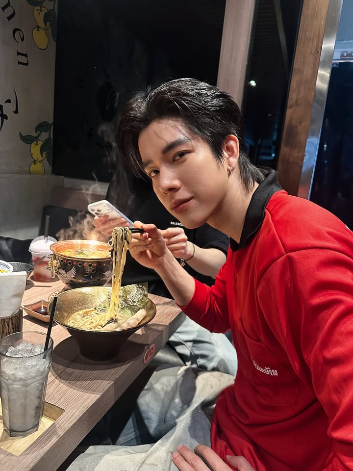 แฟรงค์ - ธนัตถ์ศรันย์ ซำทองไหล