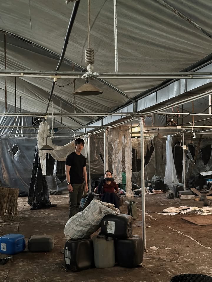 แฟรงค์ - ธนัตถ์ศรันย์ ซำทองไหล