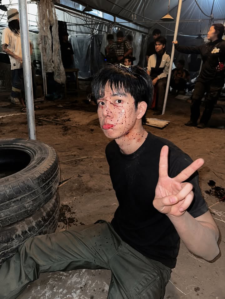 แฟรงค์ - ธนัตถ์ศรันย์ ซำทองไหล