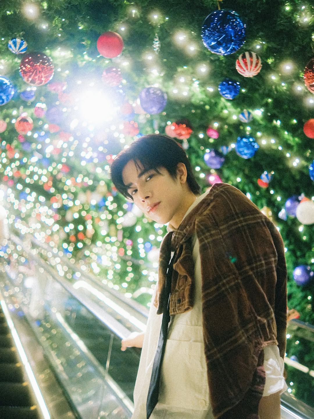 แฟรงค์ - ธนัตถ์ศรันย์ ซำทองไหล