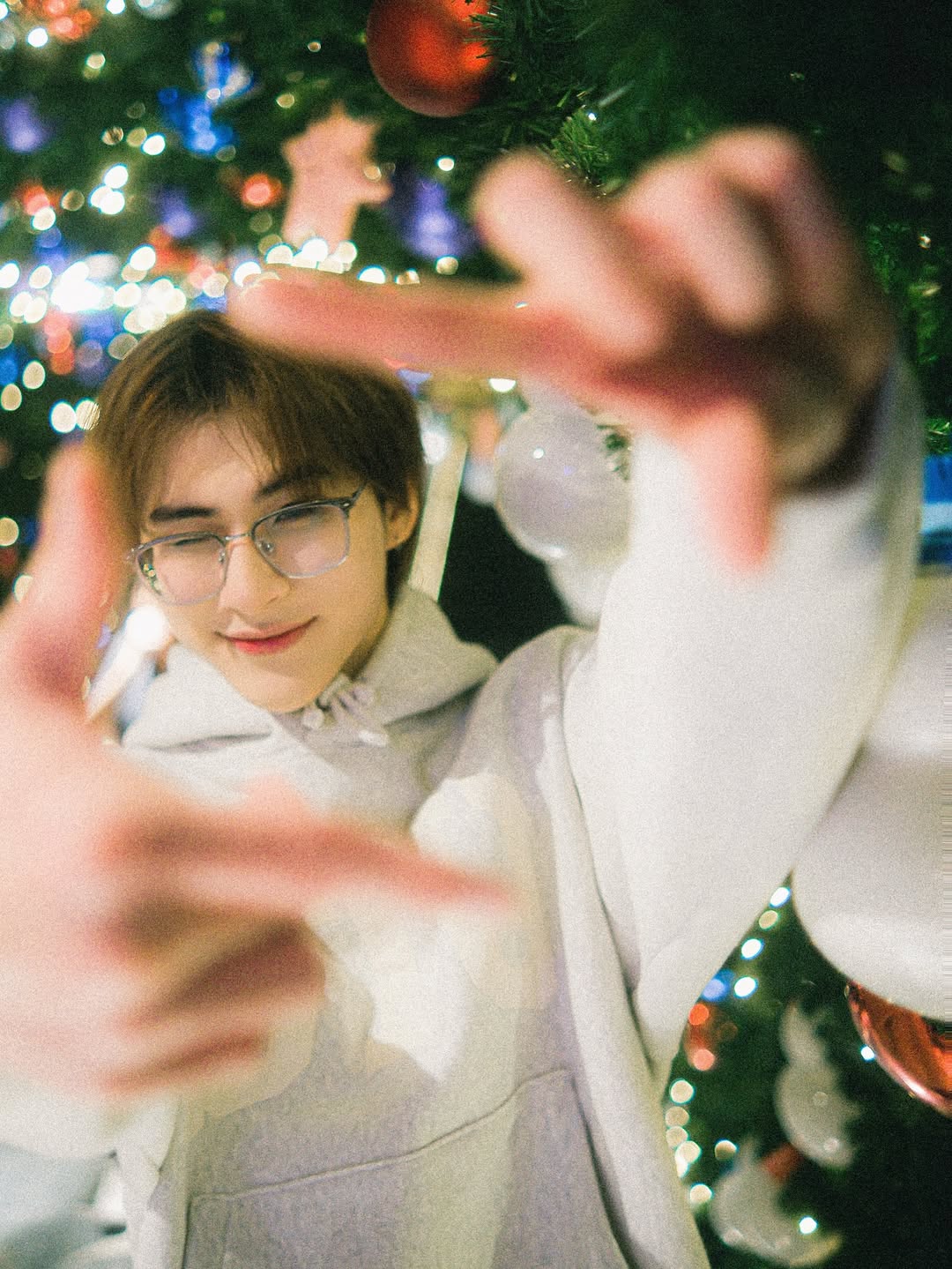 แฟรงค์ - ธนัตถ์ศรันย์ ซำทองไหล