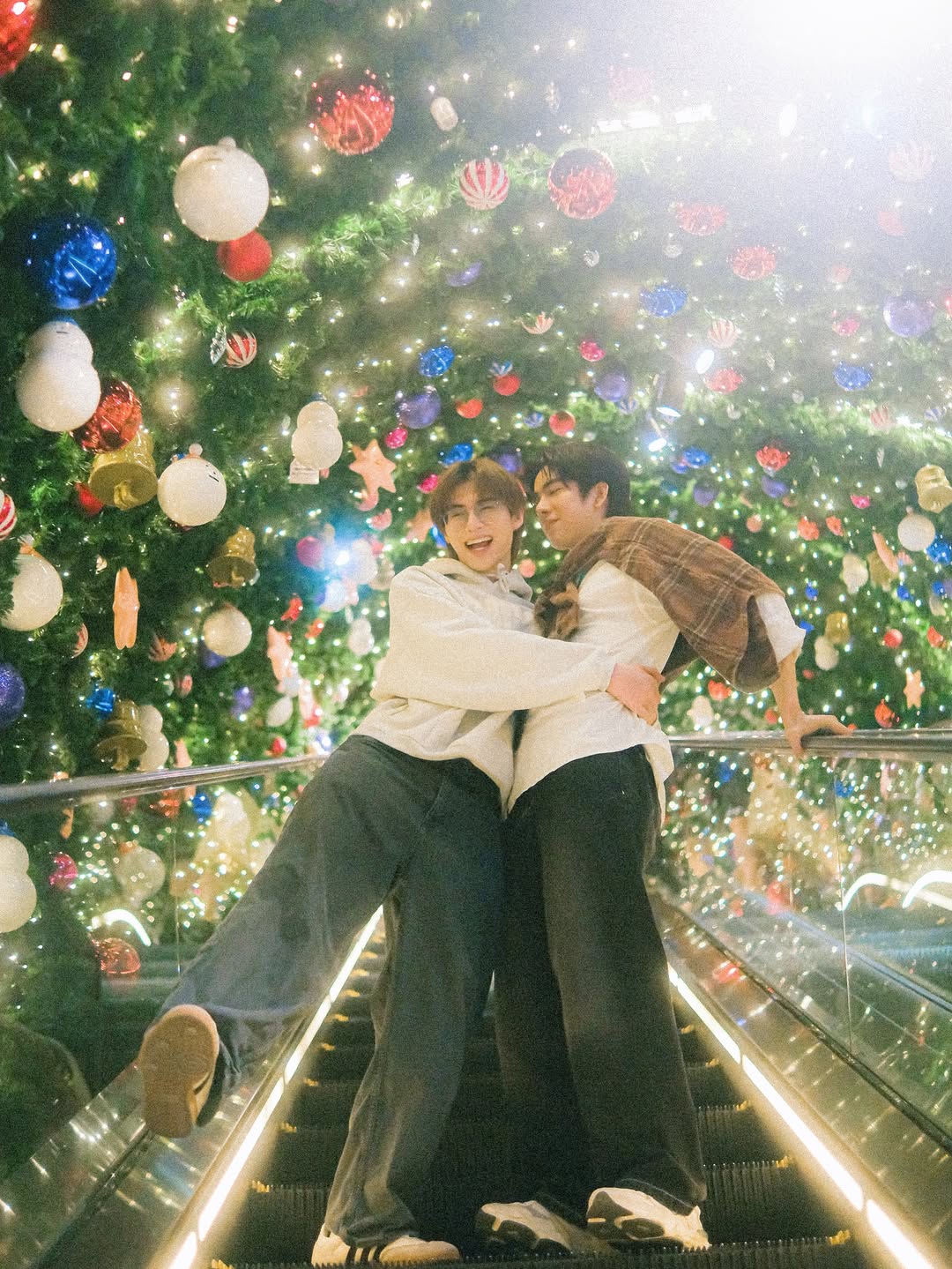 แฟรงค์ - ธนัตถ์ศรันย์ ซำทองไหล