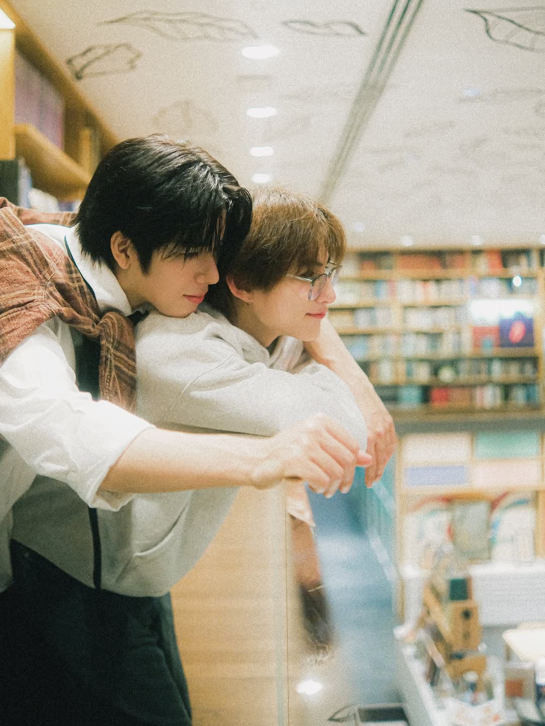 แฟรงค์ - ธนัตถ์ศรันย์ ซำทองไหล