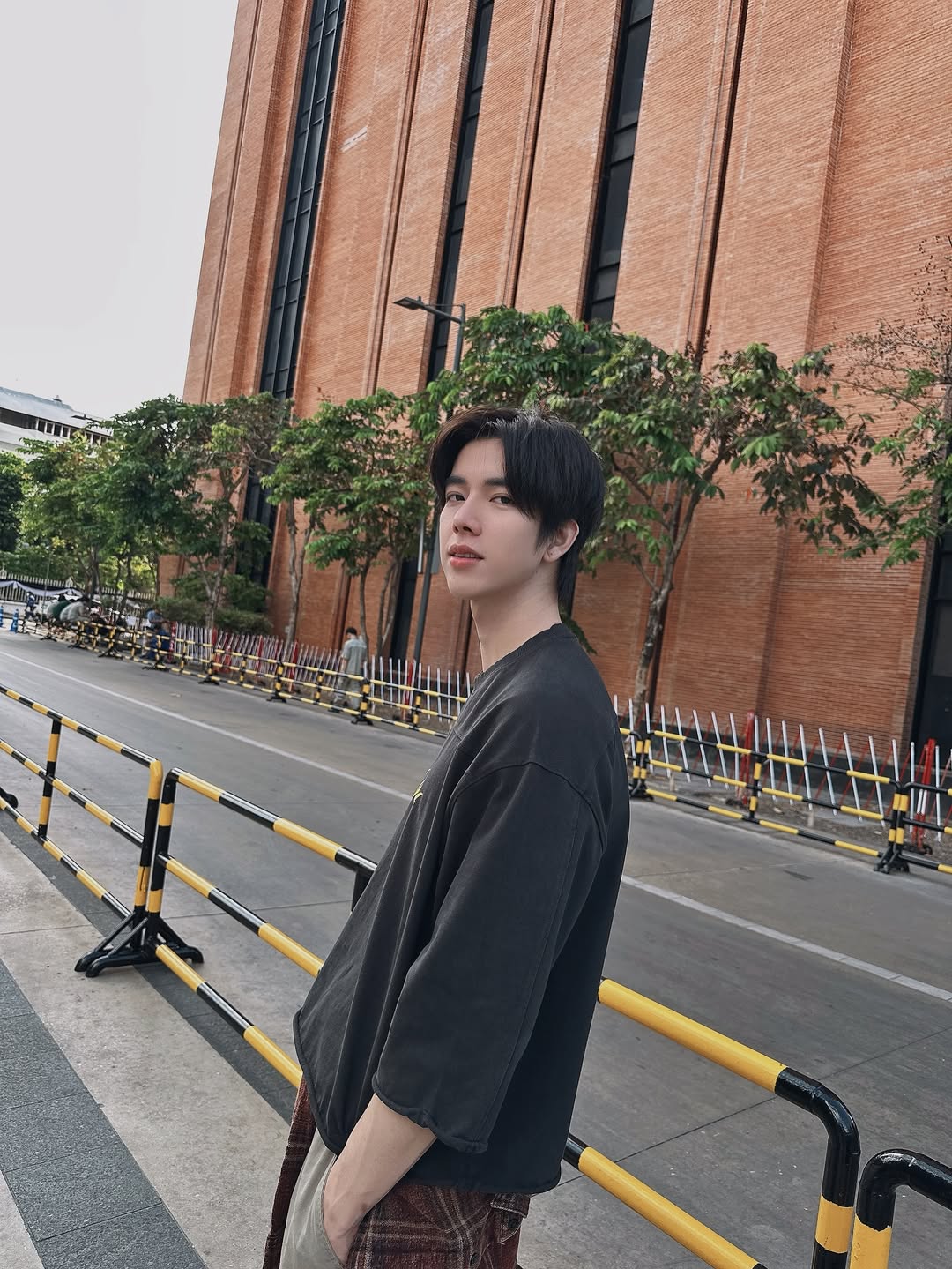 แฟรงค์ - ธนัตถ์ศรันย์ ซำทองไหล