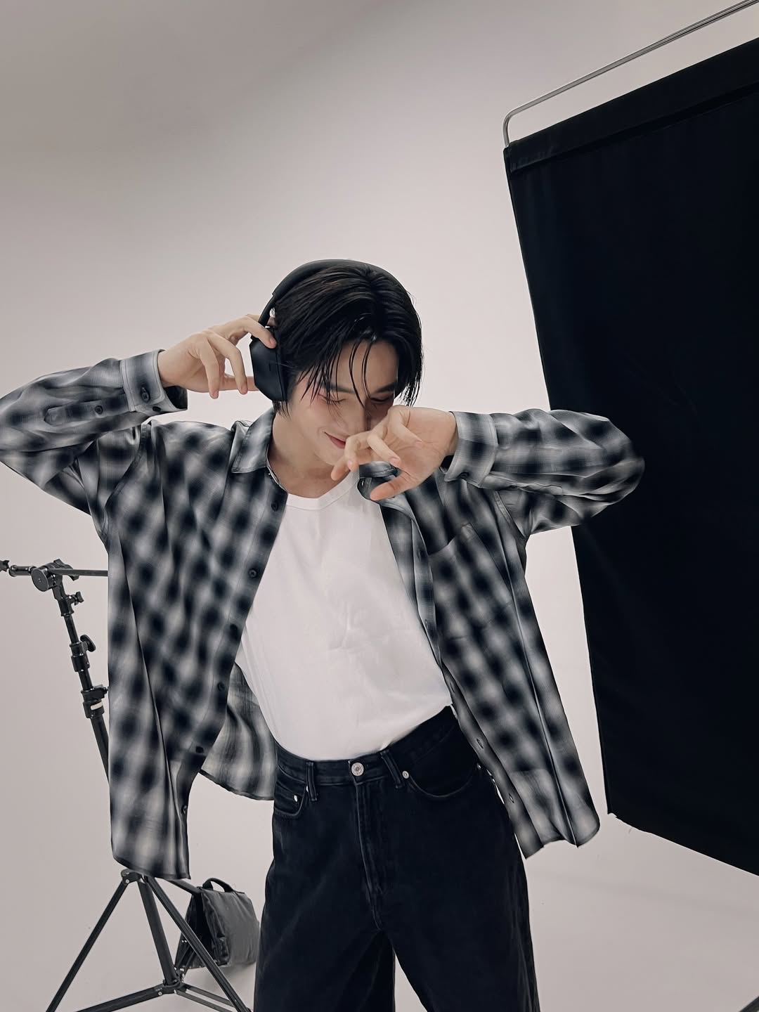 แฟรงค์ - ธนัตถ์ศรันย์ ซำทองไหล