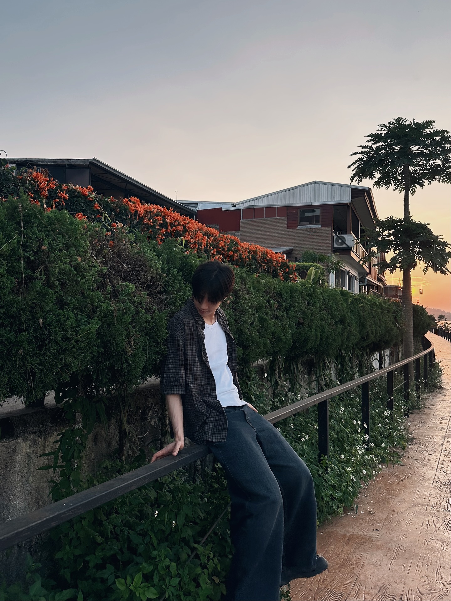 แฟรงค์ - ธนัตถ์ศรันย์ ซำทองไหล