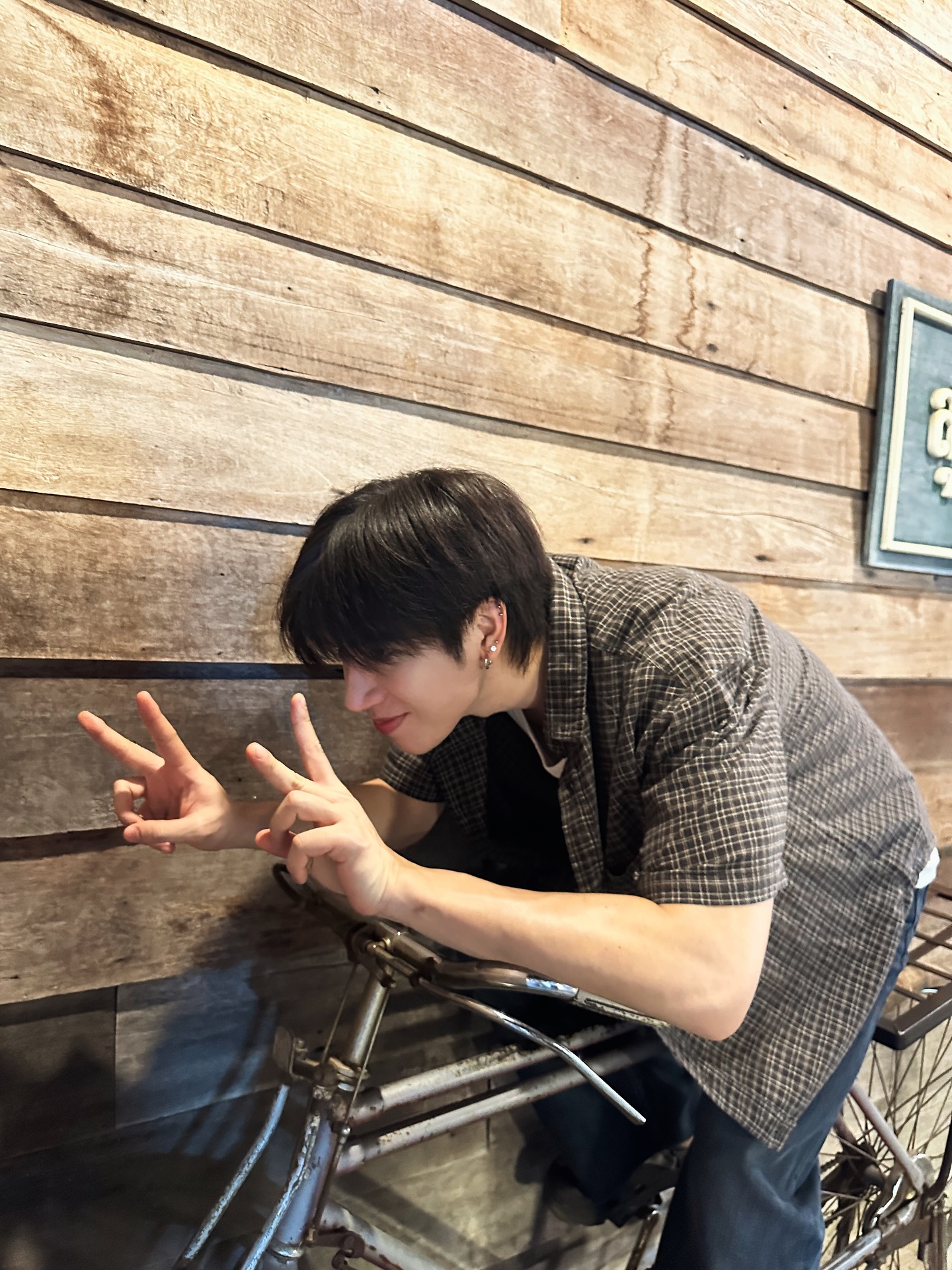 แฟรงค์ - ธนัตถ์ศรันย์ ซำทองไหล