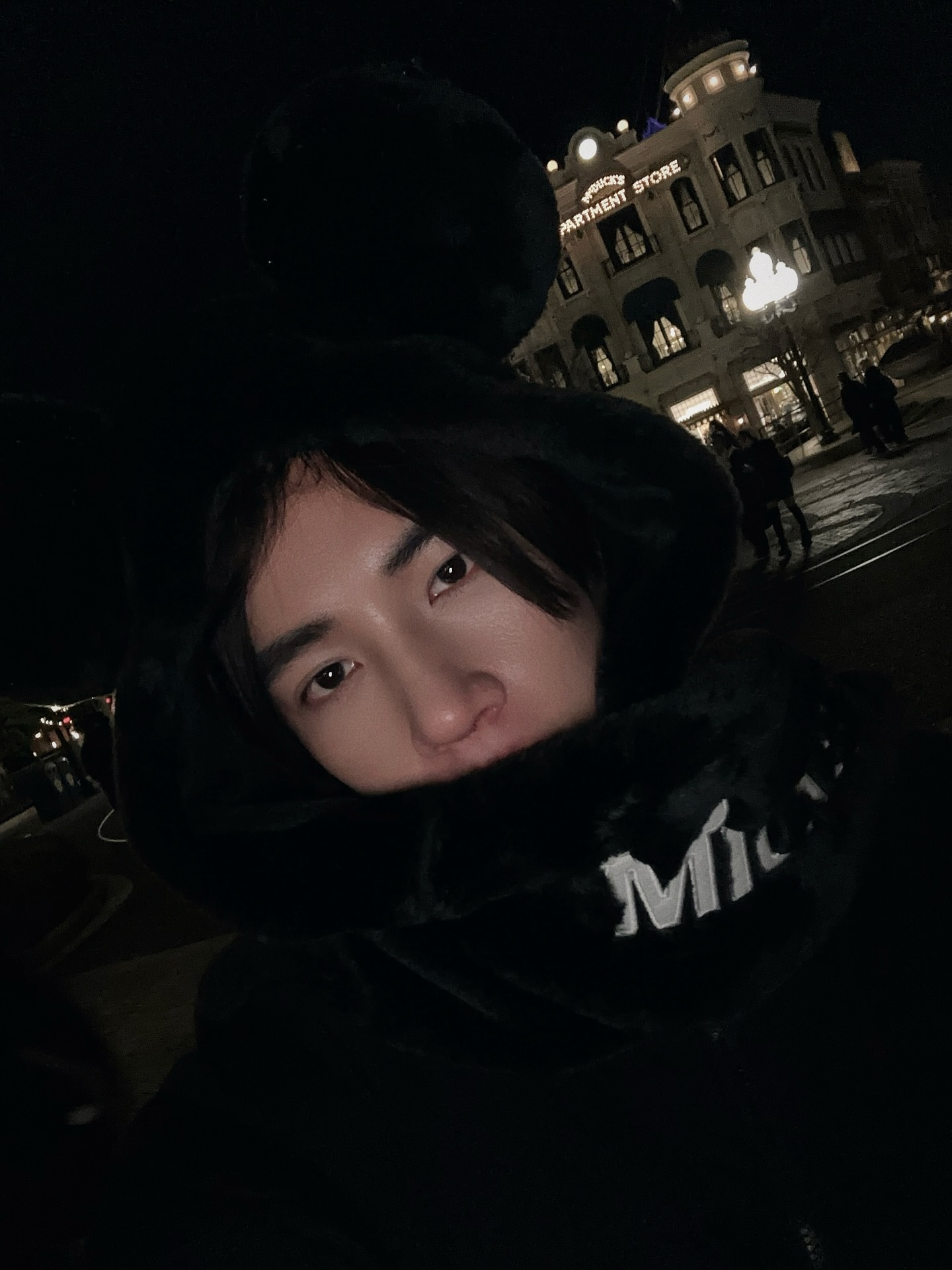 แฟรงค์ - ธนัตถ์ศรันย์ ซำทองไหล