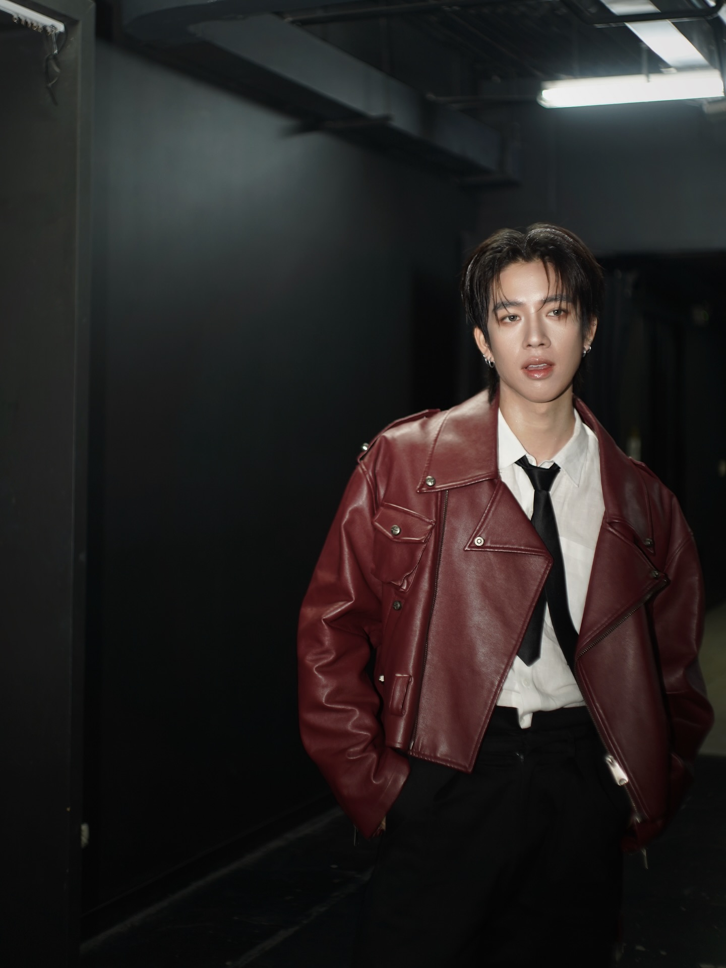 แฟรงค์ - ธนัตถ์ศรันย์ ซำทองไหล