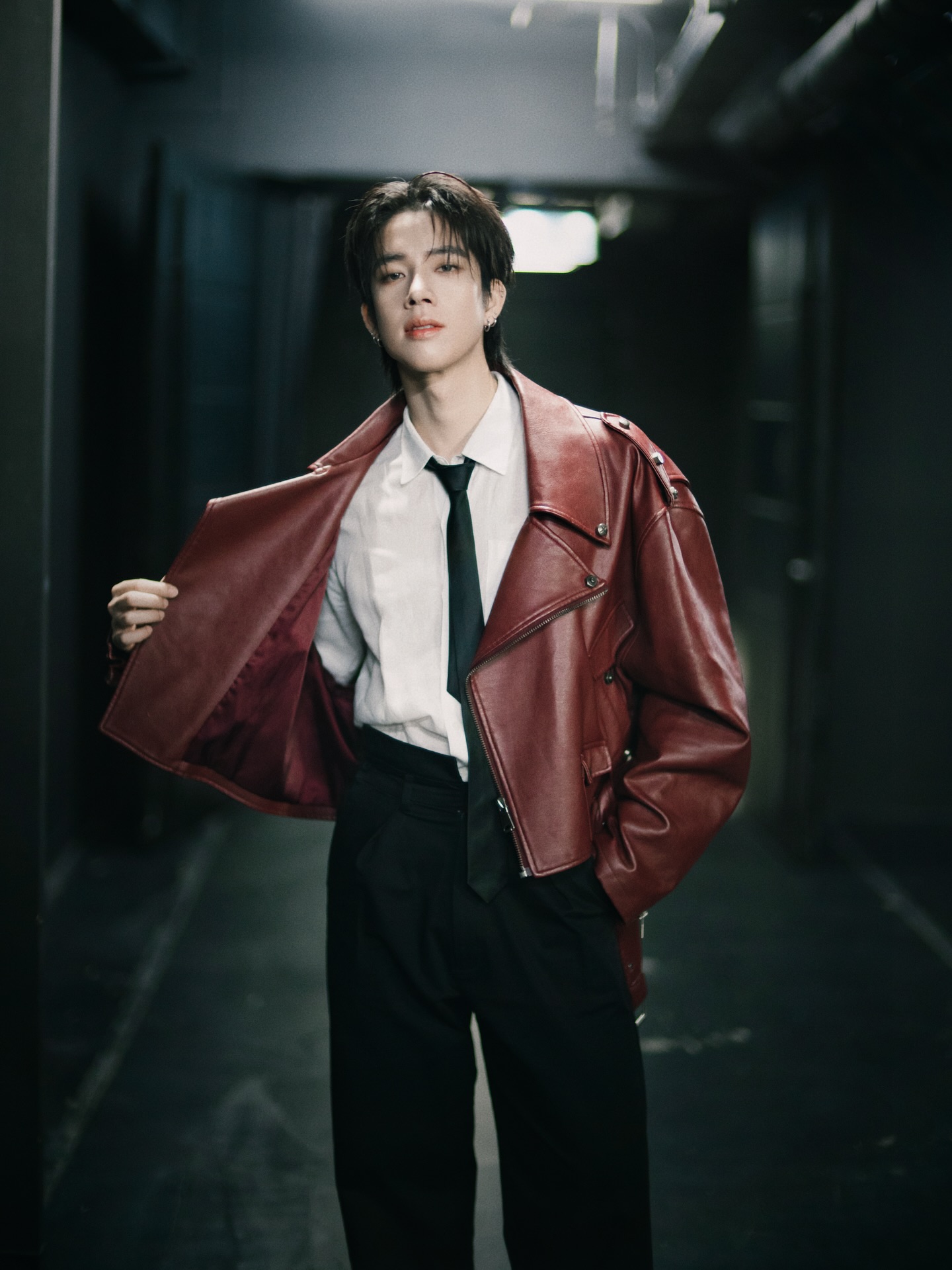 แฟรงค์ - ธนัตถ์ศรันย์ ซำทองไหล