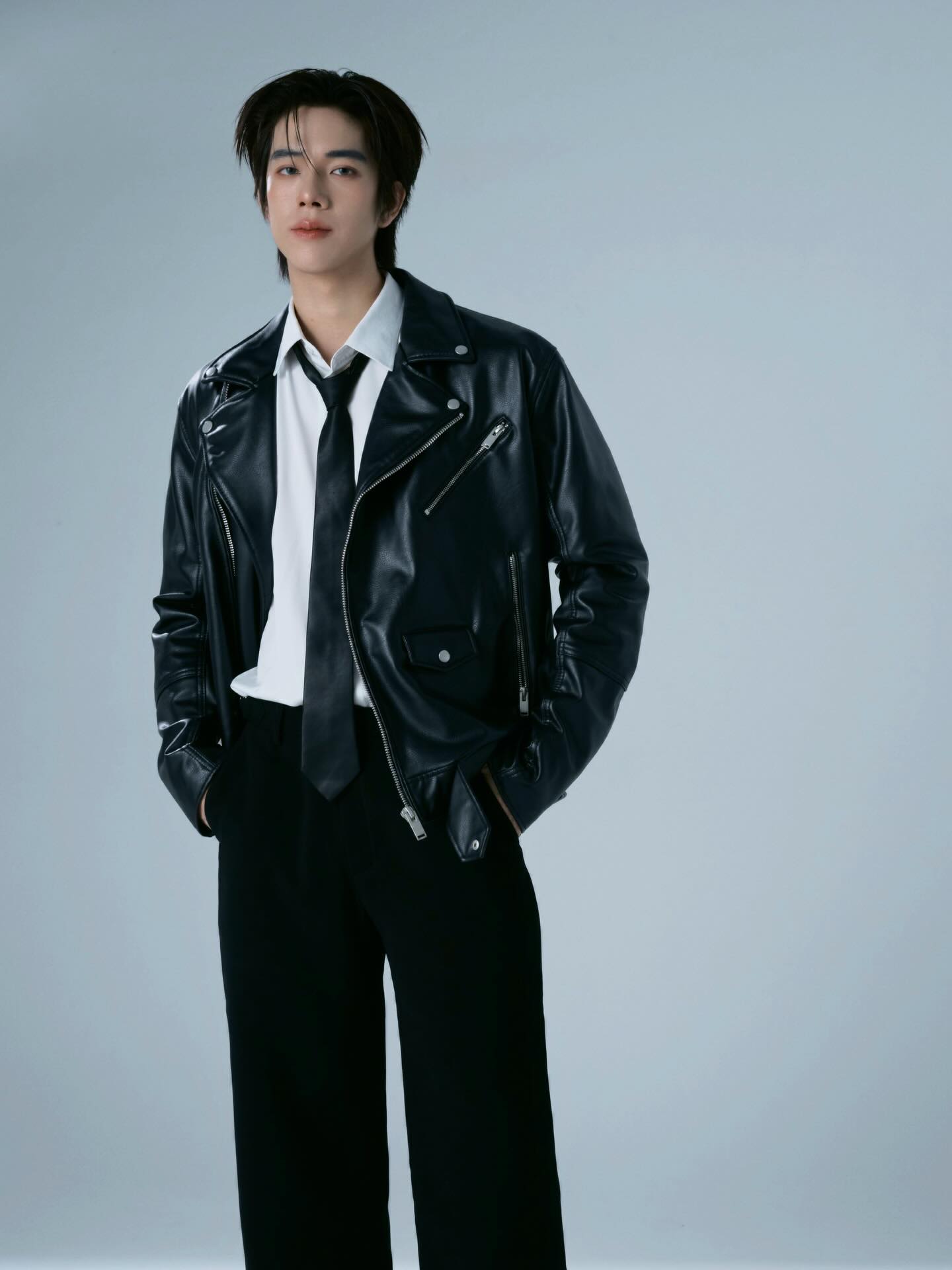 แฟรงค์ - ธนัตถ์ศรันย์ ซำทองไหล