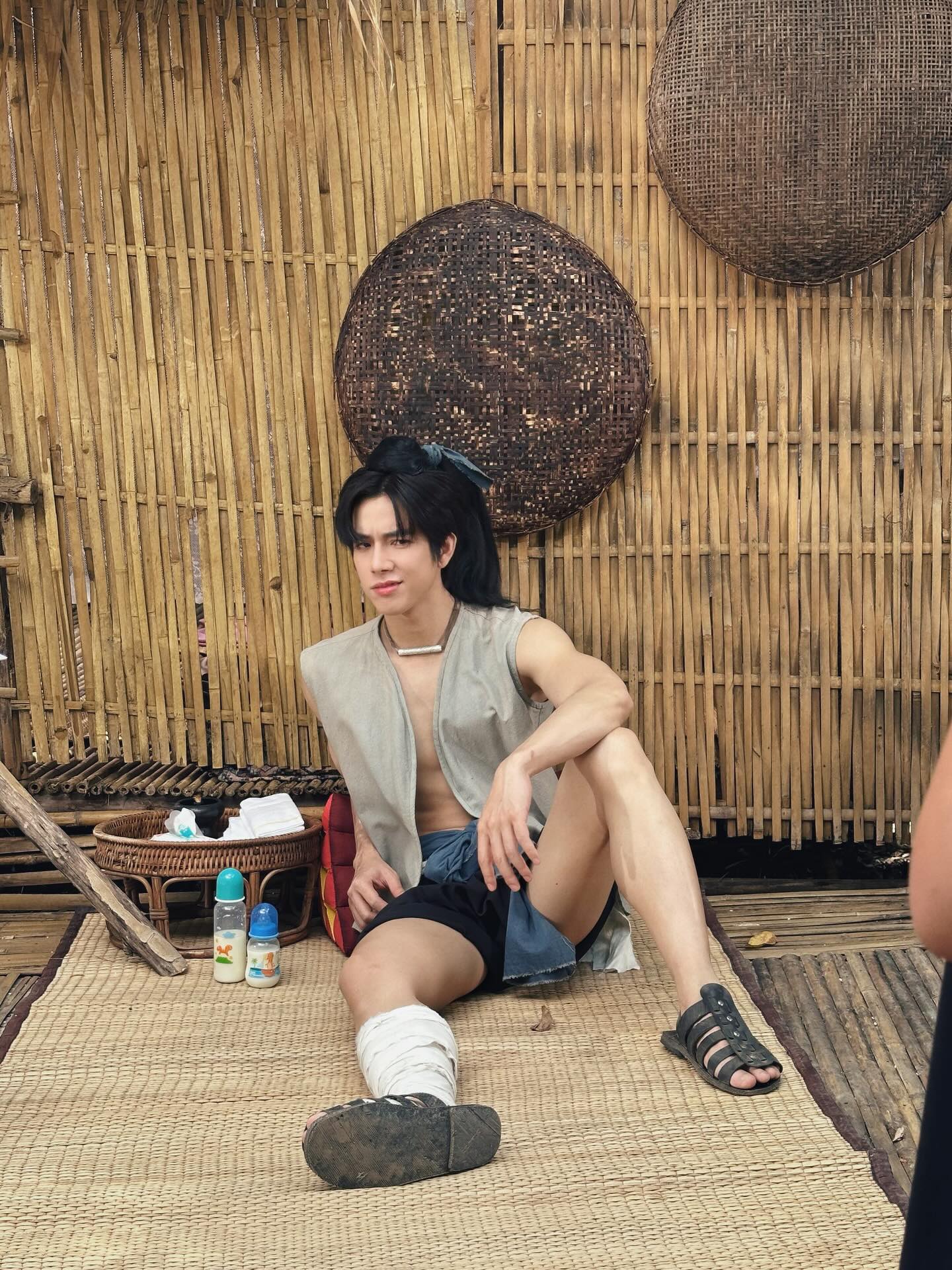 แฟรงค์ - ธนัตถ์ศรันย์ ซำทองไหล