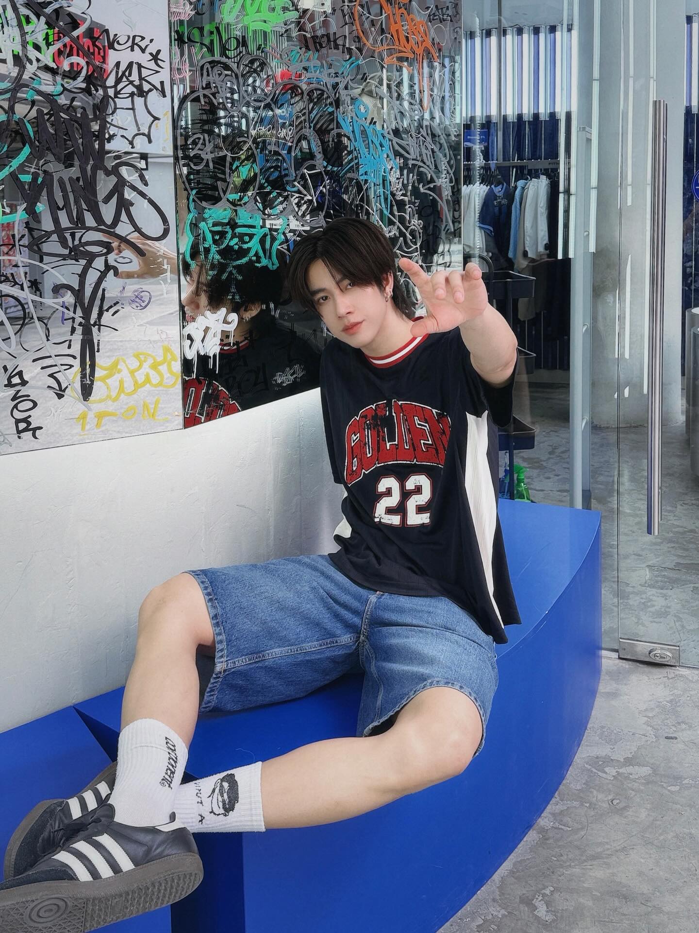 แฟรงค์ - ธนัตถ์ศรันย์ ซำทองไหล