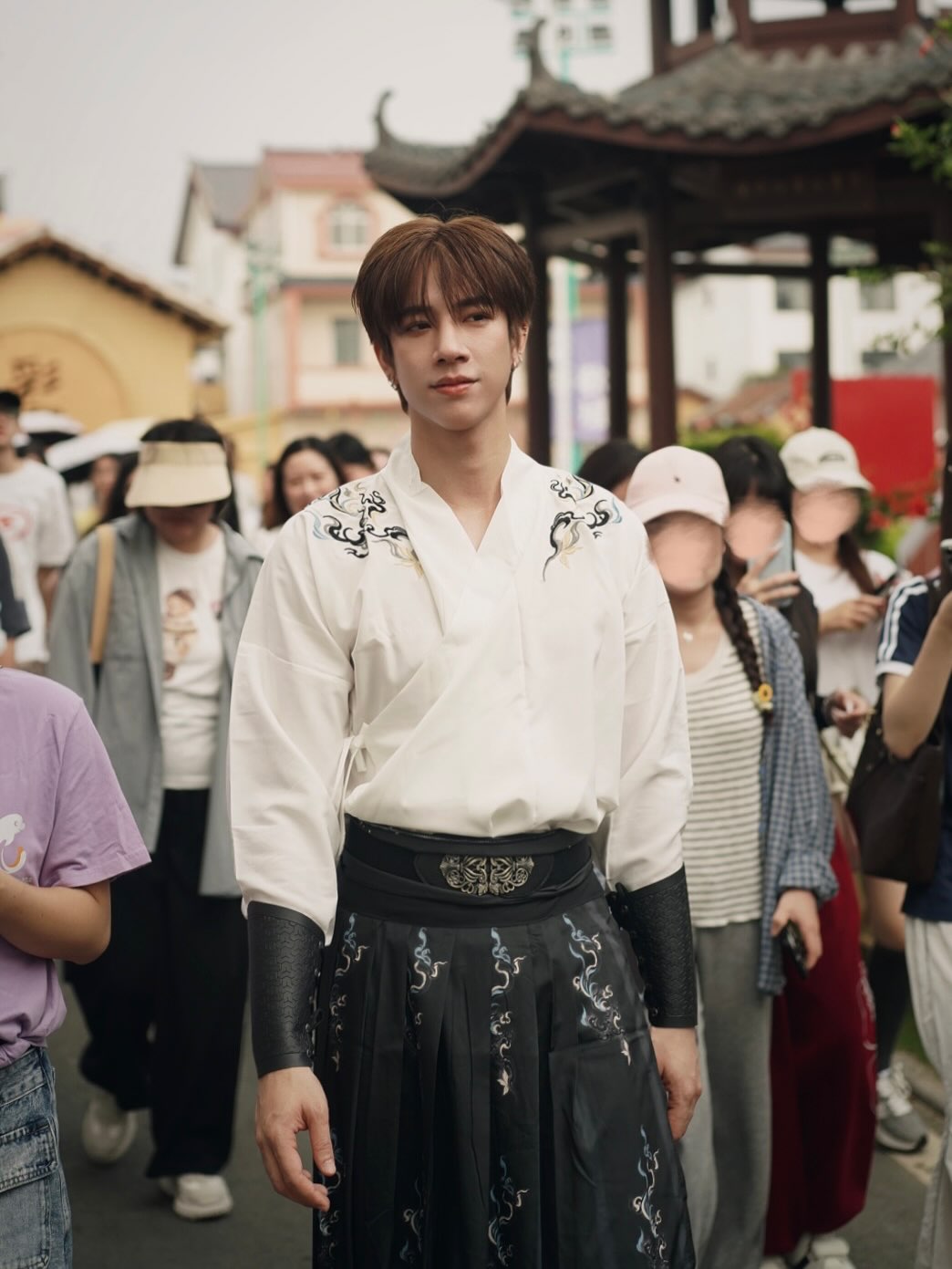 แฟรงค์ - ธนัตถ์ศรันย์ ซำทองไหล