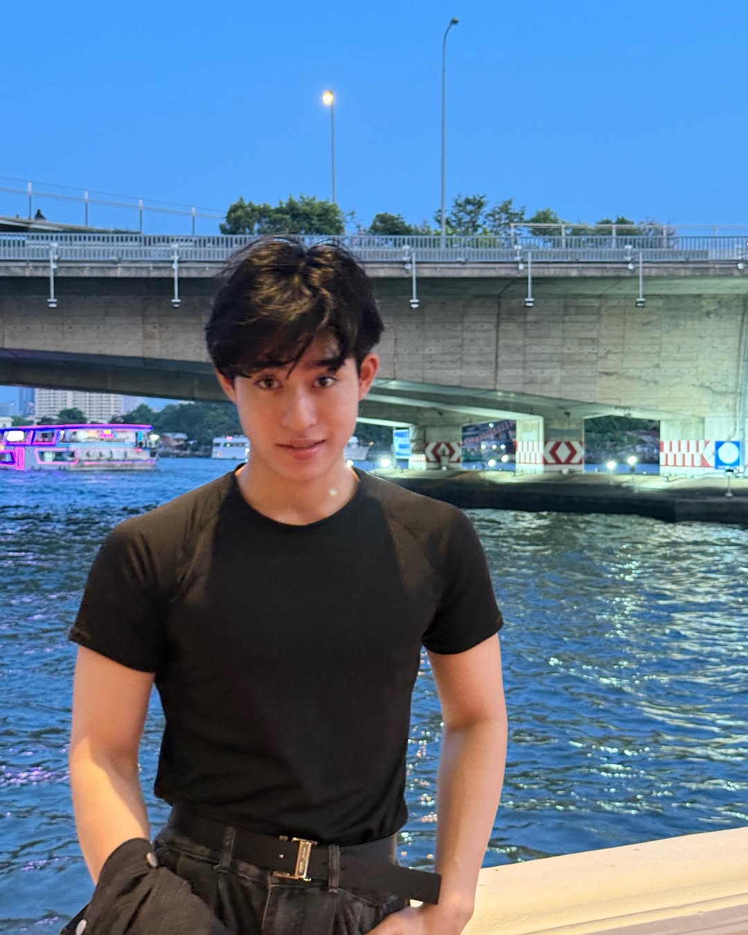 บาร์โค้ด - ตฤณสิษฐ์ อิสระพงศ์พร
