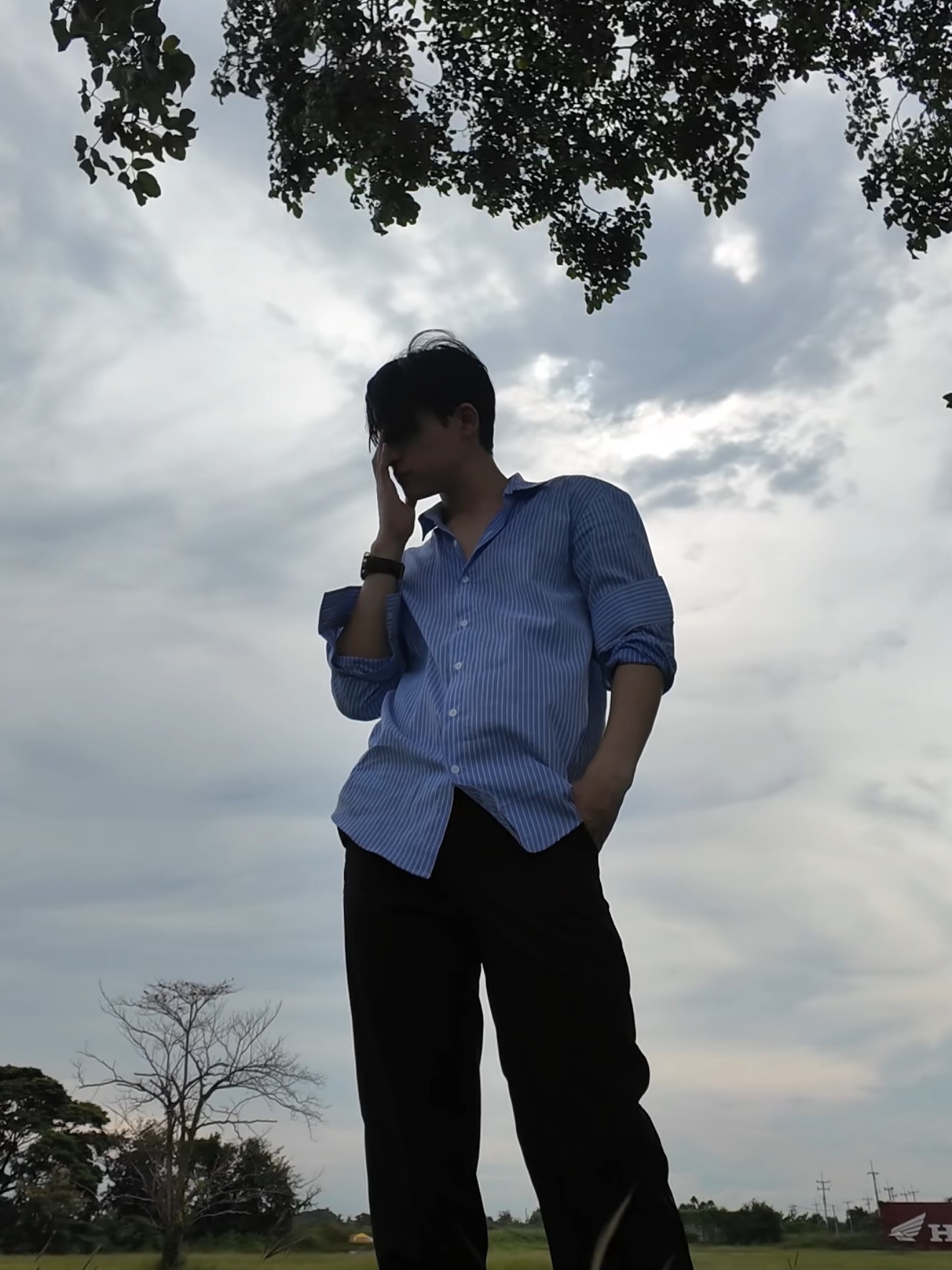บาร์โค้ด - ตฤณสิษฐ์ อิสระพงศ์พร
