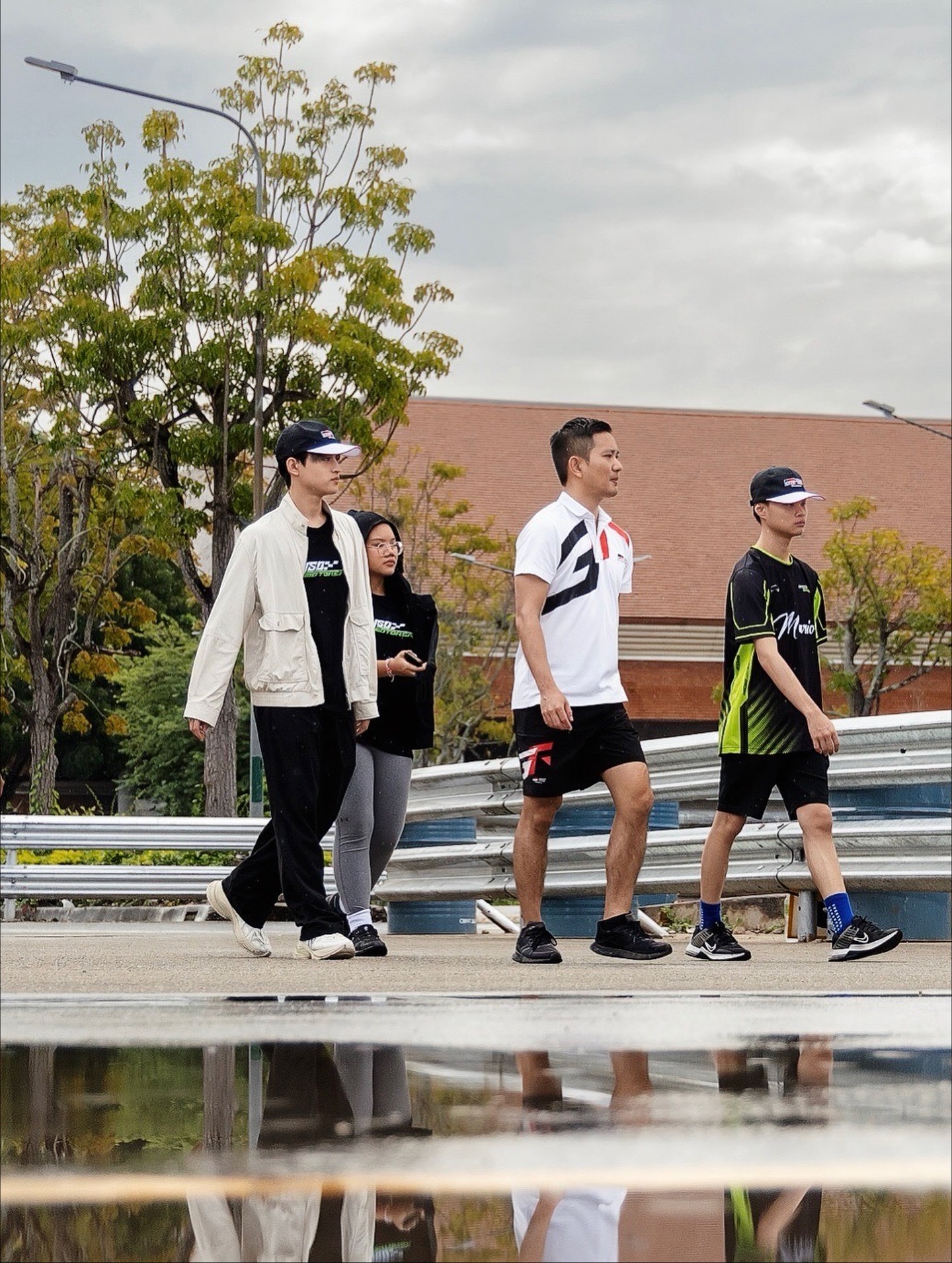 บาร์โค้ด - ตฤณสิษฐ์ อิสระพงศ์พร