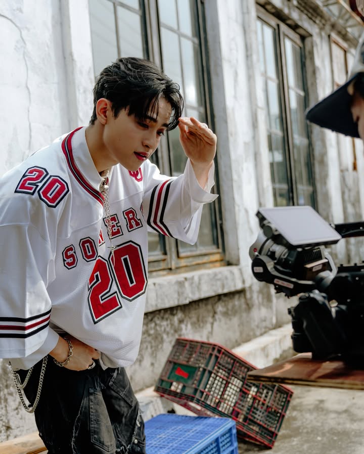 บาร์โค้ด - ตฤณสิษฐ์ อิสระพงศ์พร