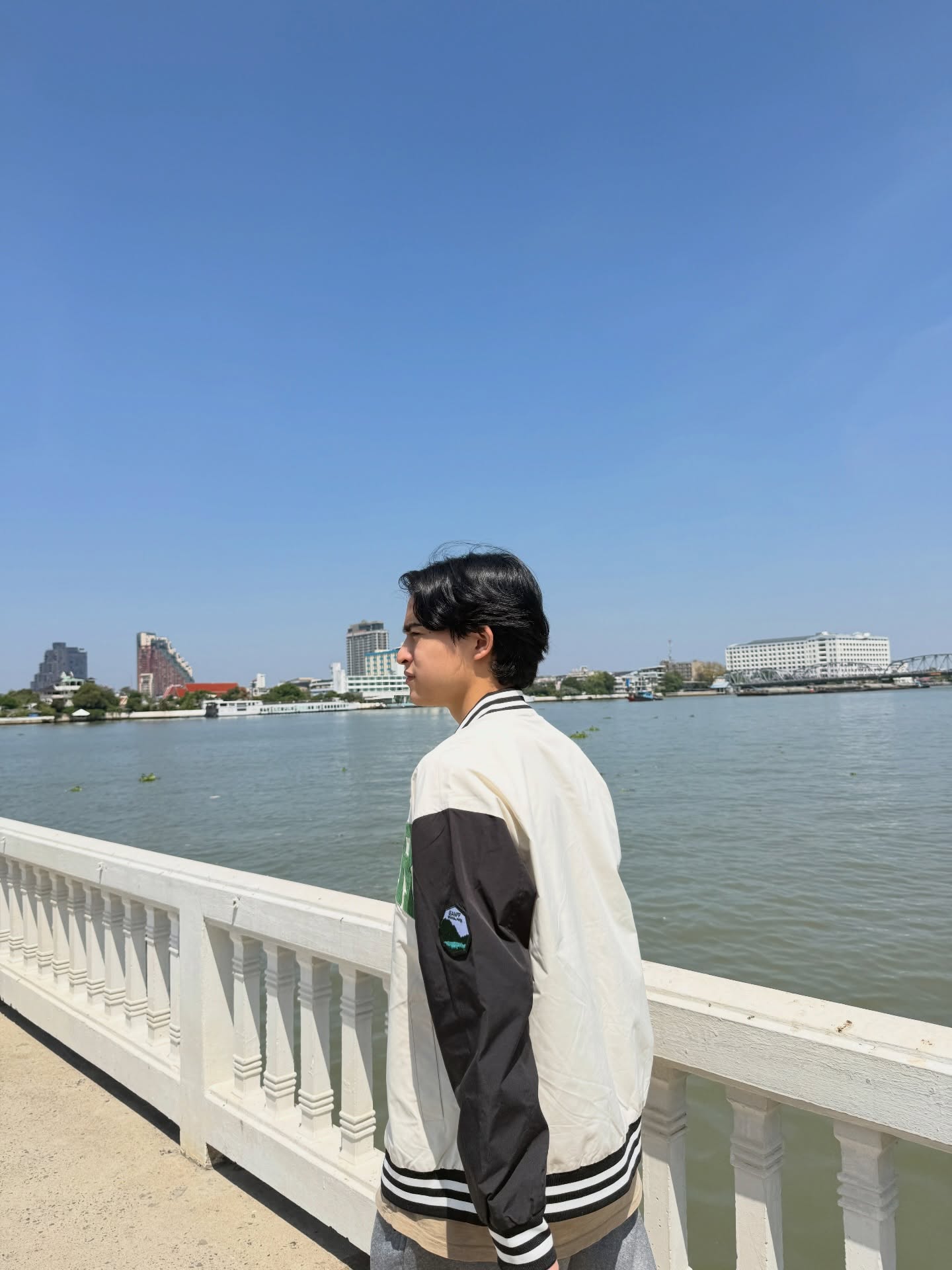 บาร์โค้ด - ตฤณสิษฐ์ อิสระพงศ์พร