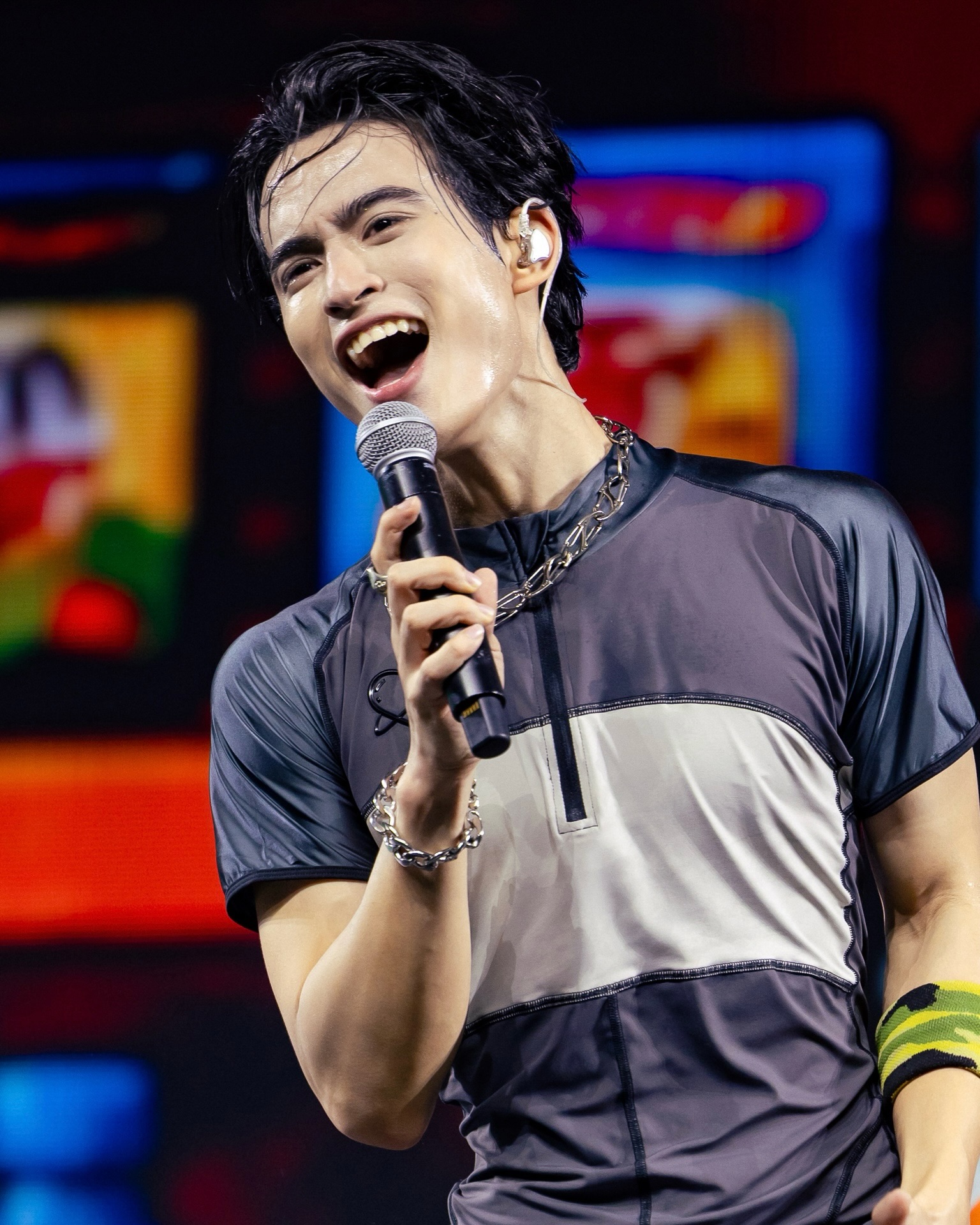 บาร์โค้ด - ตฤณสิษฐ์ อิสระพงศ์พร