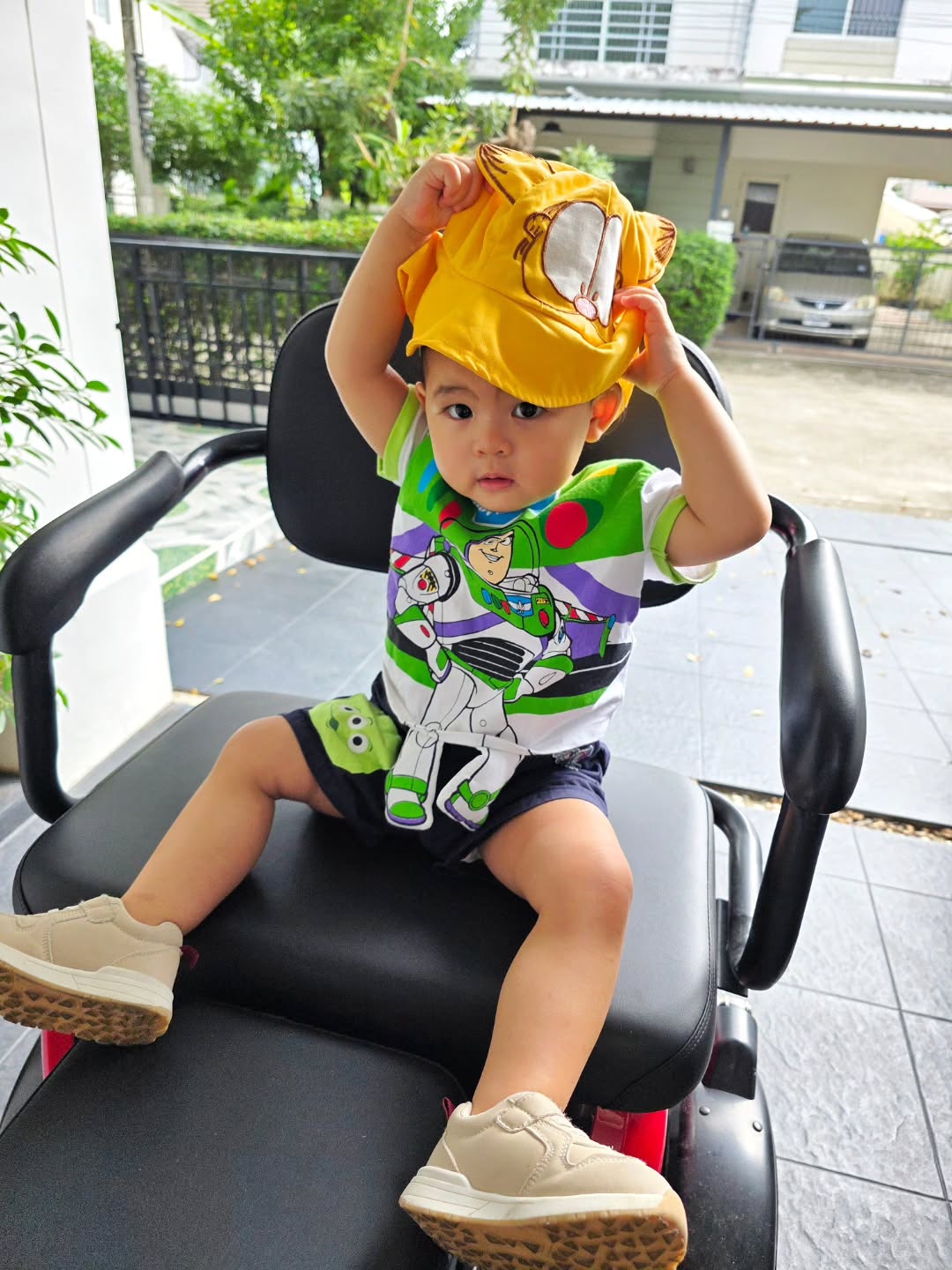 บอส - โตนนท์ วงบุญ