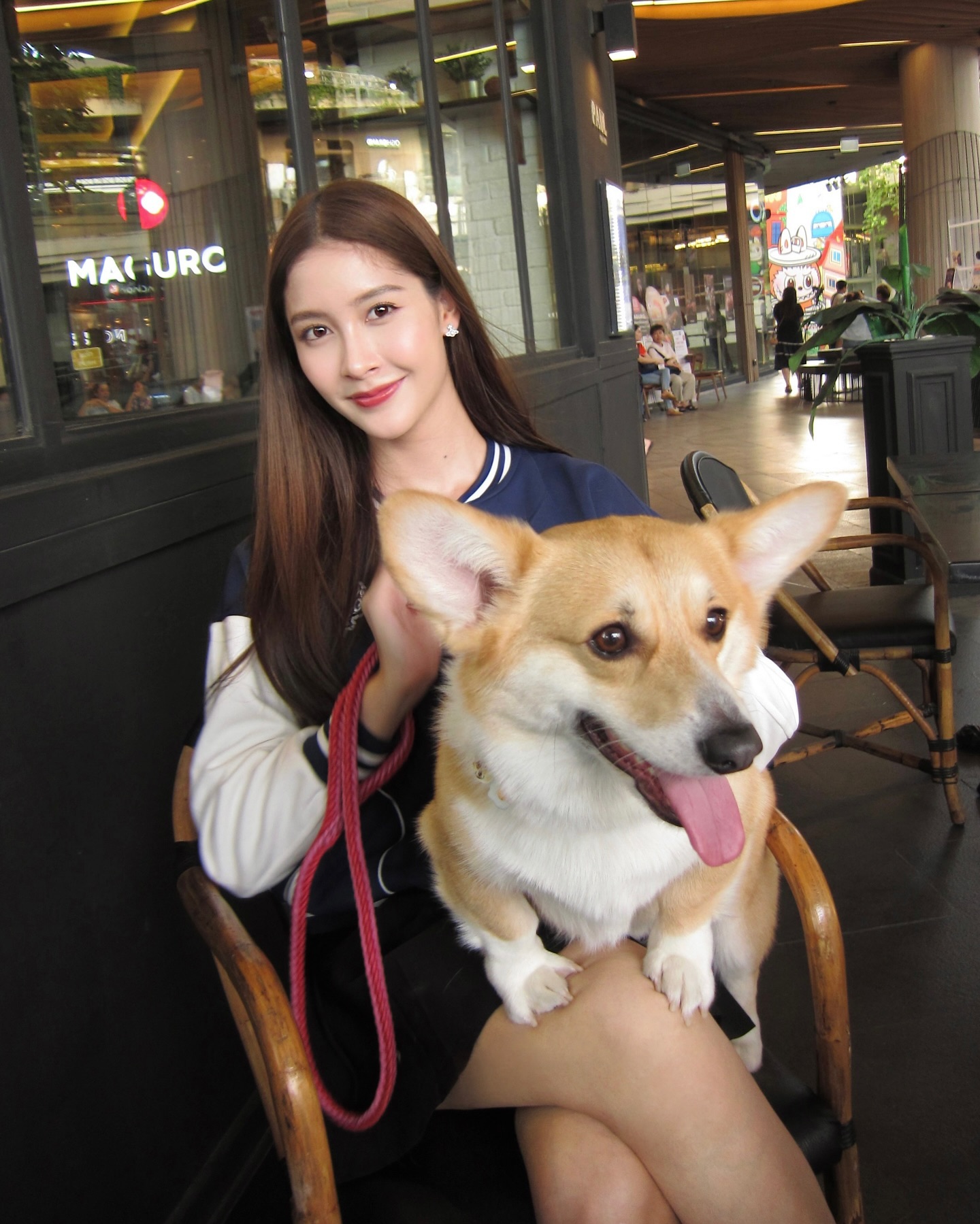 ร็อค - ขวัญลดา รุ่งโรจน์อำภา