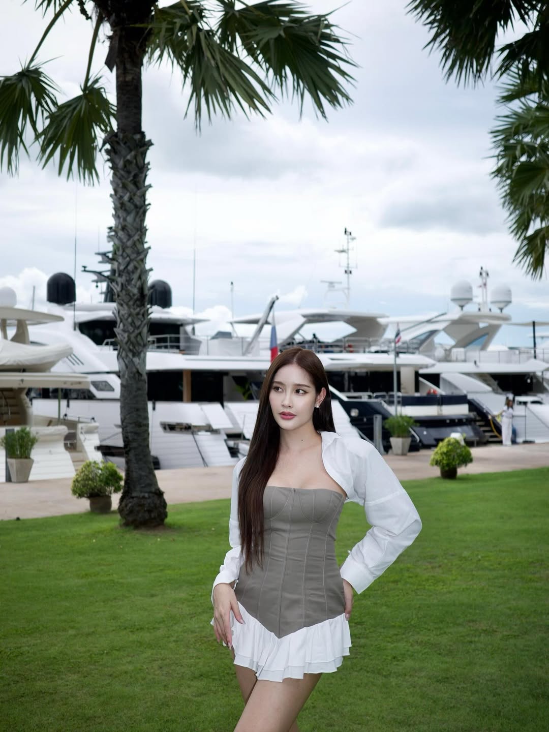 ร็อค - ขวัญลดา รุ่งโรจน์อำภา