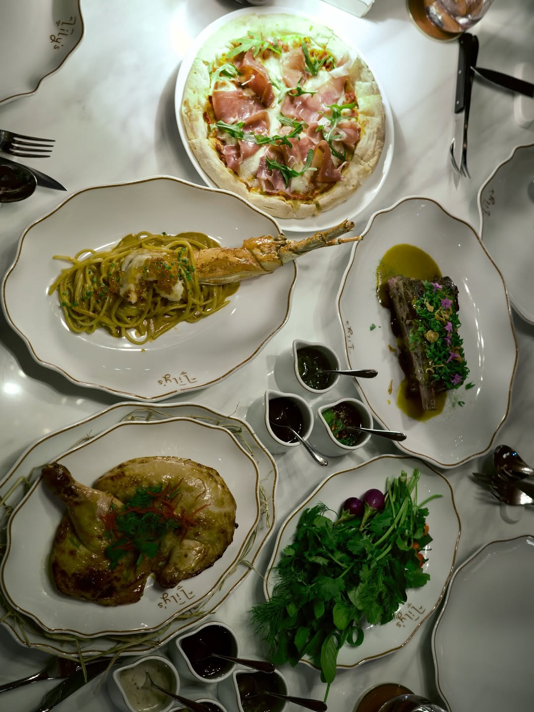 ร็อค - ขวัญลดา รุ่งโรจน์อำภา