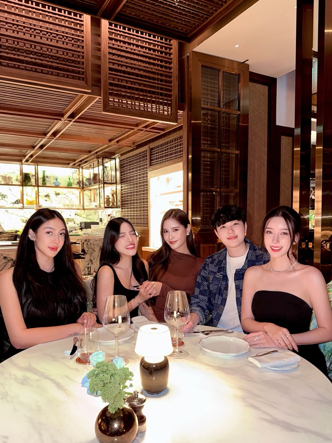 ร็อค - ขวัญลดา รุ่งโรจน์อำภา