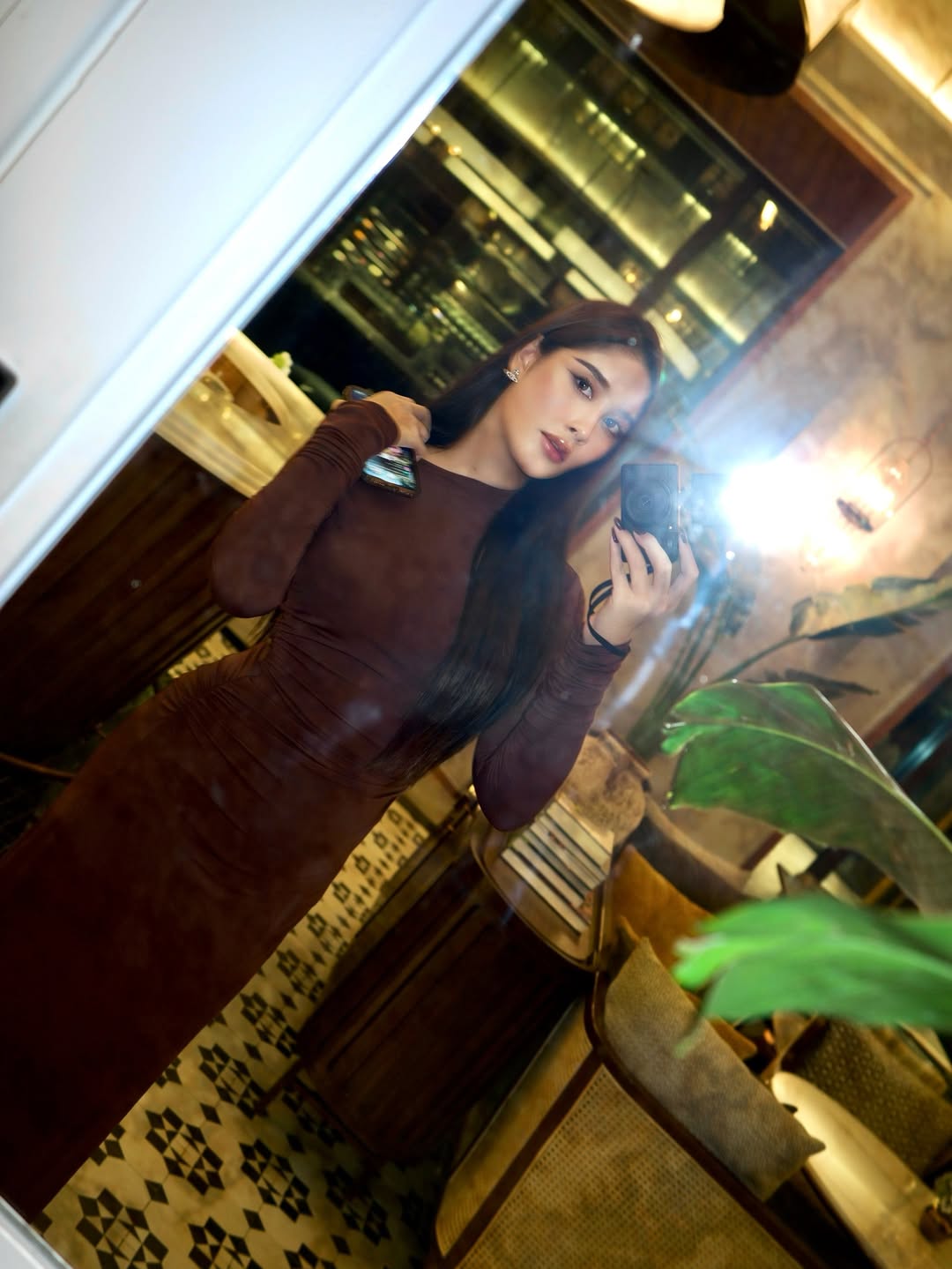 ร็อค - ขวัญลดา รุ่งโรจน์อำภา