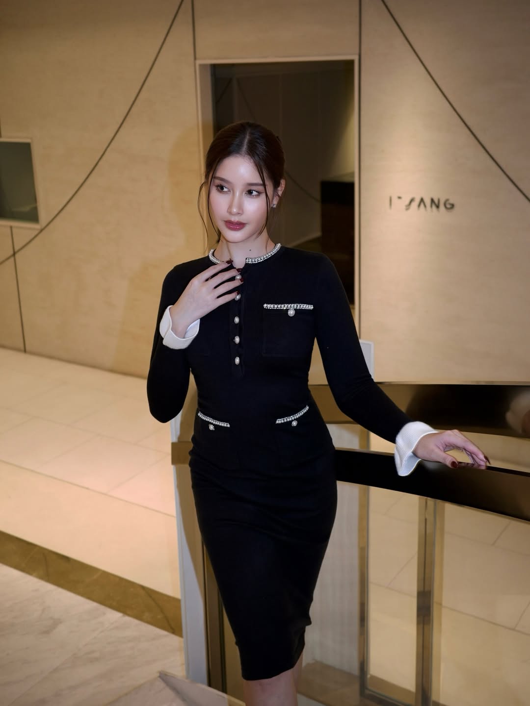 ร็อค - ขวัญลดา รุ่งโรจน์อำภา