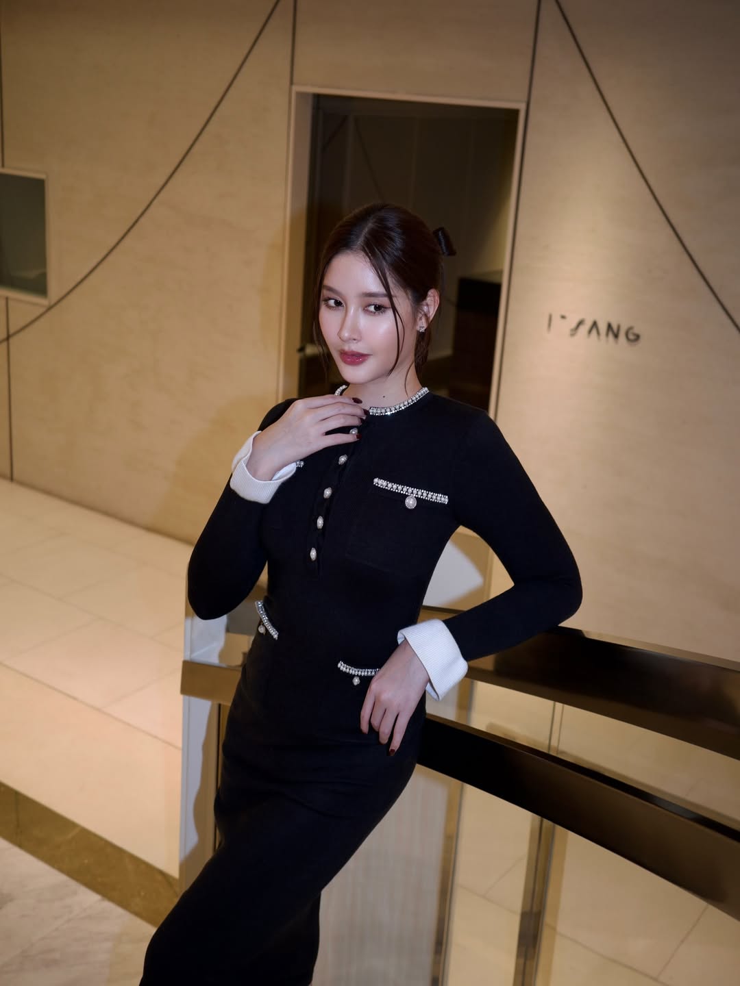 ร็อค - ขวัญลดา รุ่งโรจน์อำภา